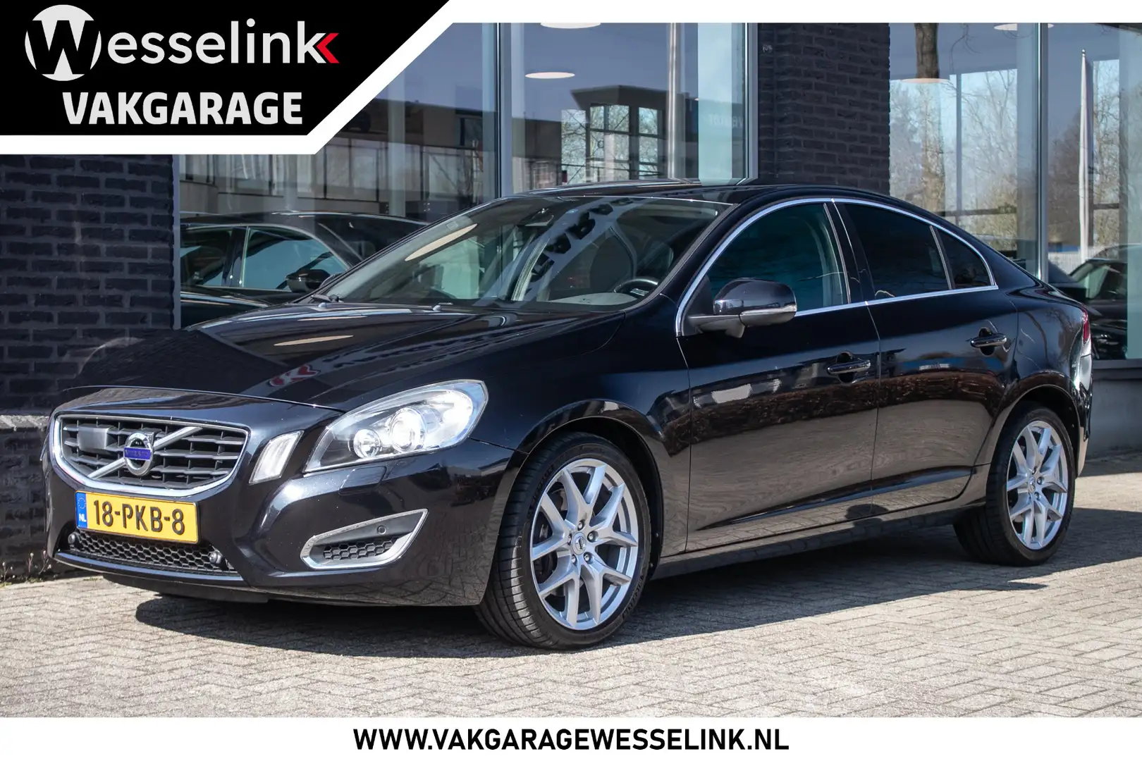 Volvo S60 3.0 T6 AWD Summum - All-in rijklrprs | mem. stoel Zwart - 1