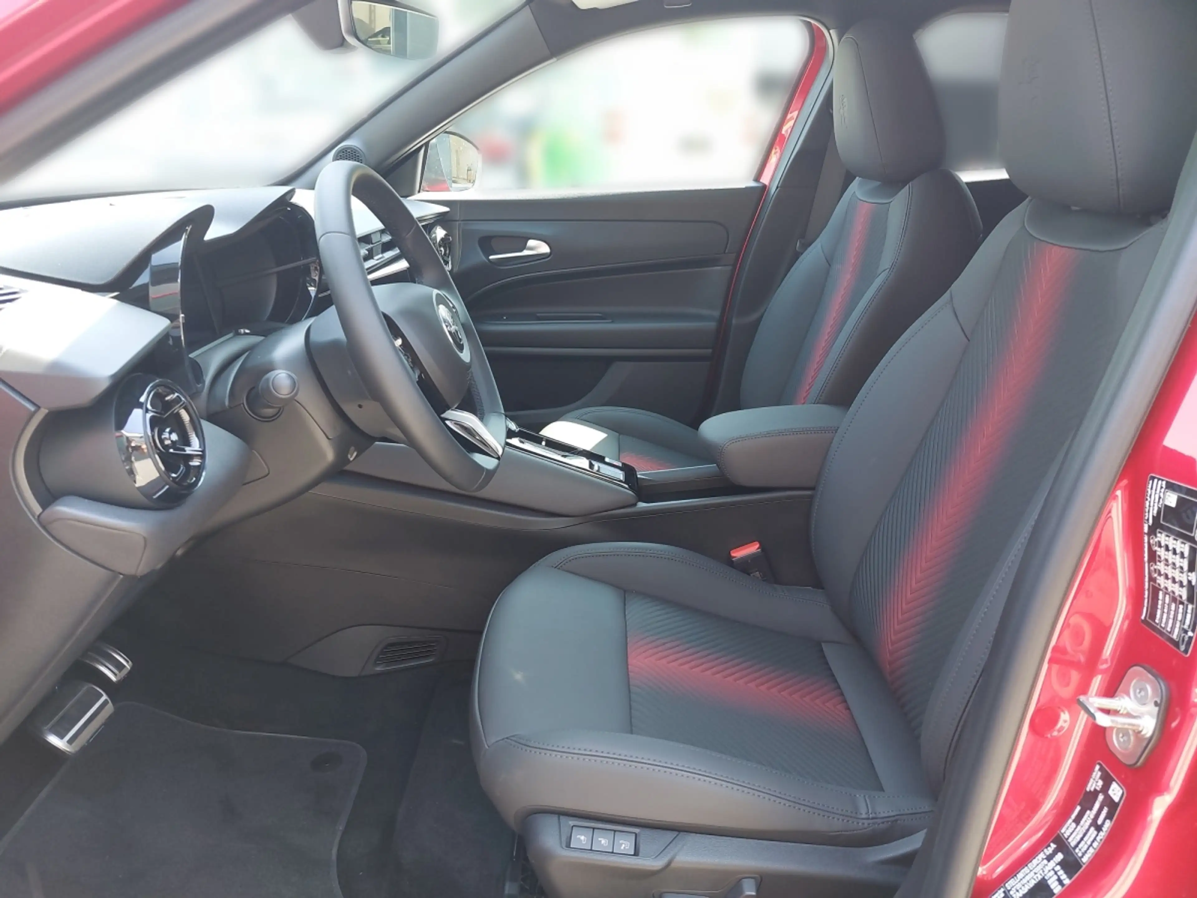 Alfa Romeo Junior Ibrida MY26 1.2 145PS Hybrid eDCT6 — photo 5
