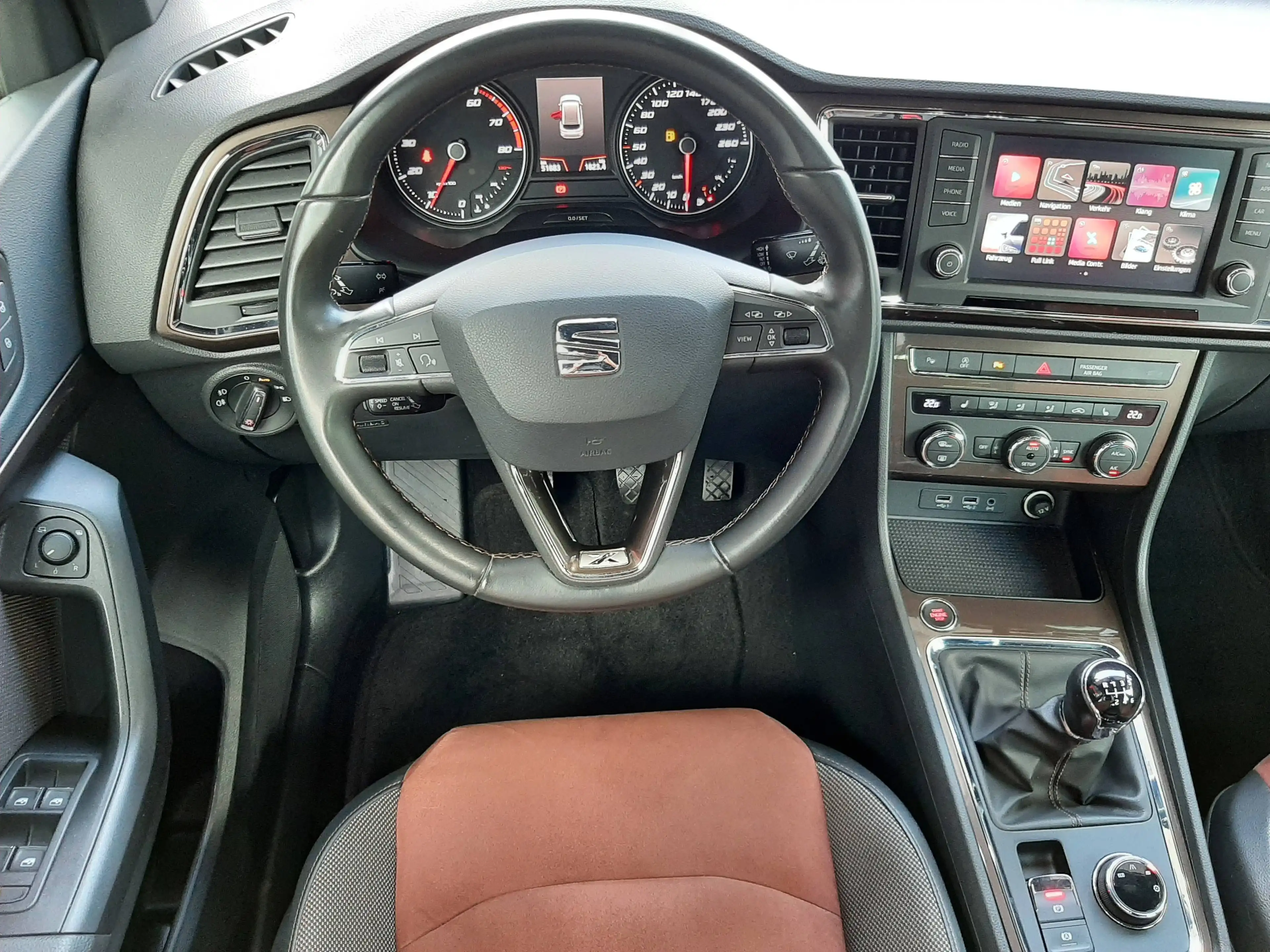 SEAT Ateca Xcellence *Ihr Seat Vertragspartner* — photo 12