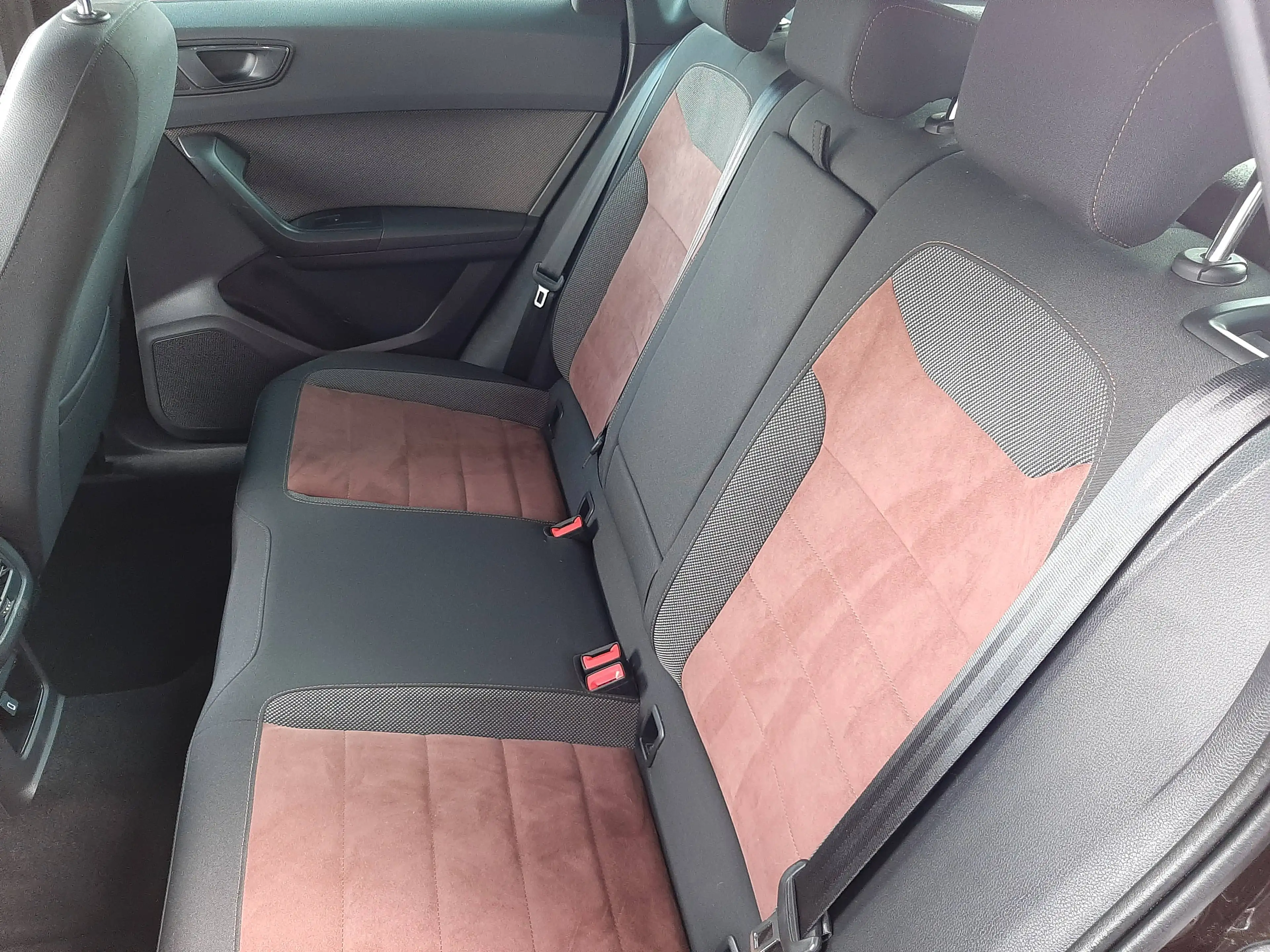 SEAT Ateca Xcellence *Ihr Seat Vertragspartner* — photo 10