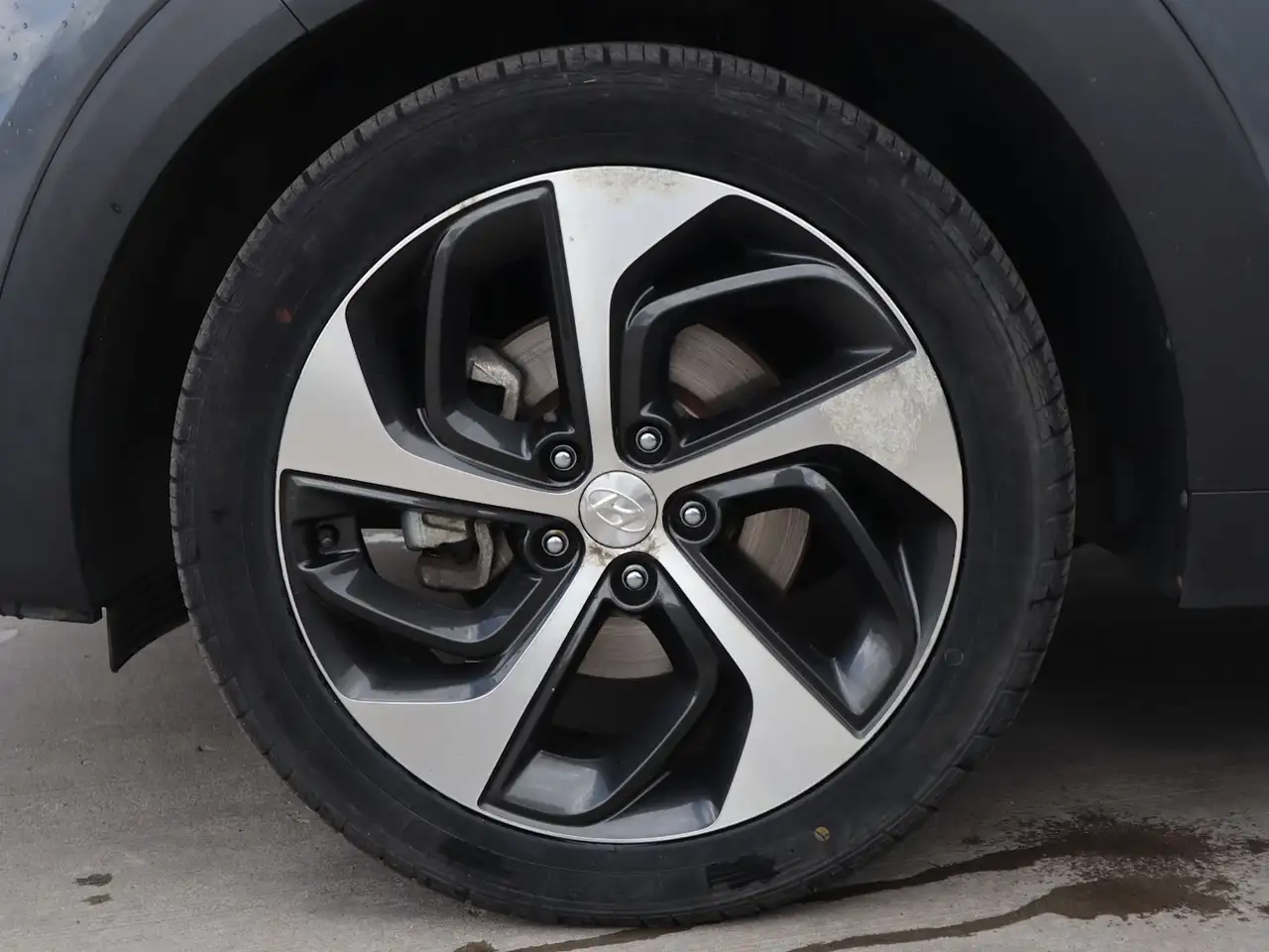 Hyundai TUCSON снимка Hyundai TUCSON