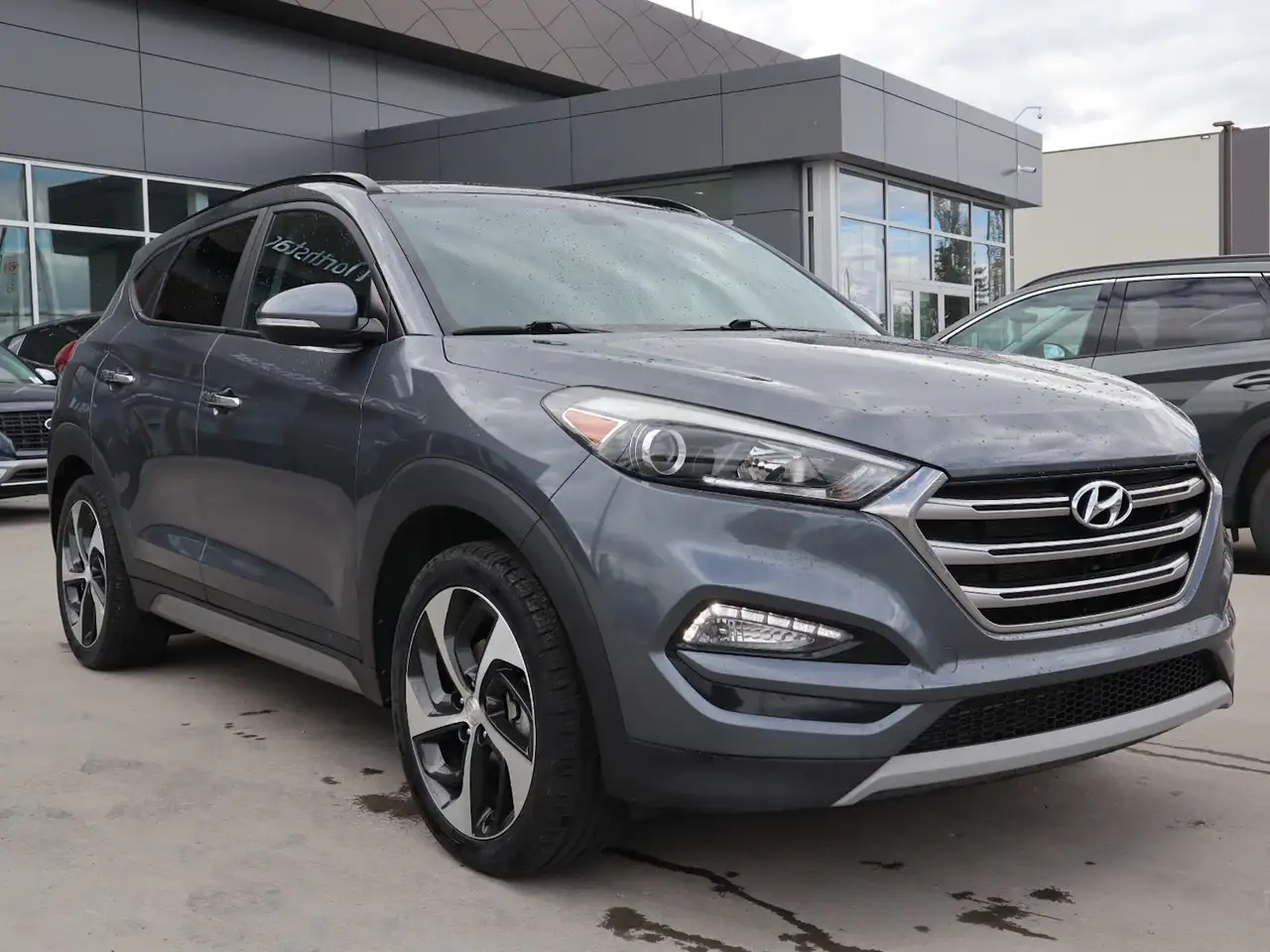 Hyundai TUCSON снимка Hyundai TUCSON
