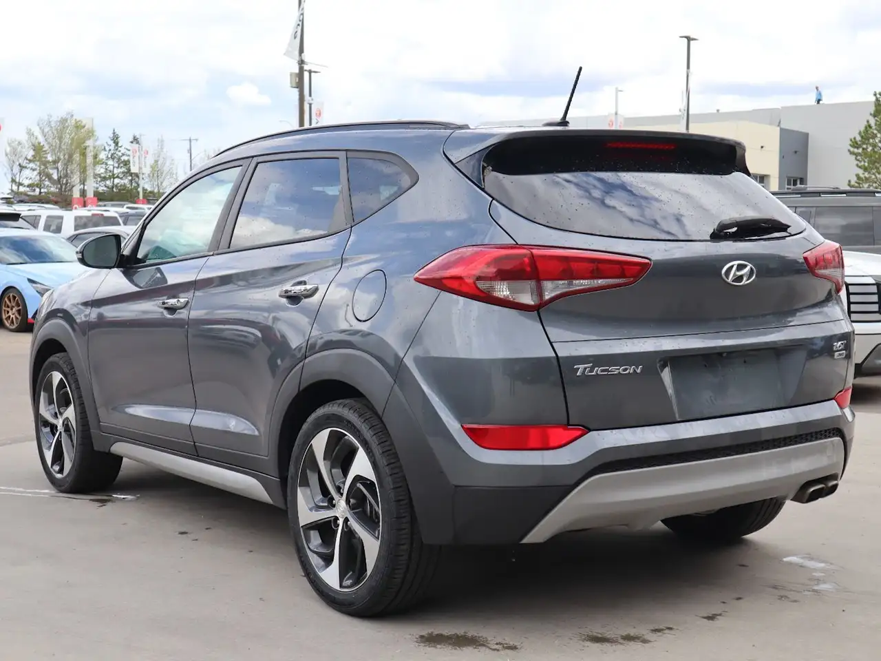 Hyundai TUCSON снимка Hyundai TUCSON