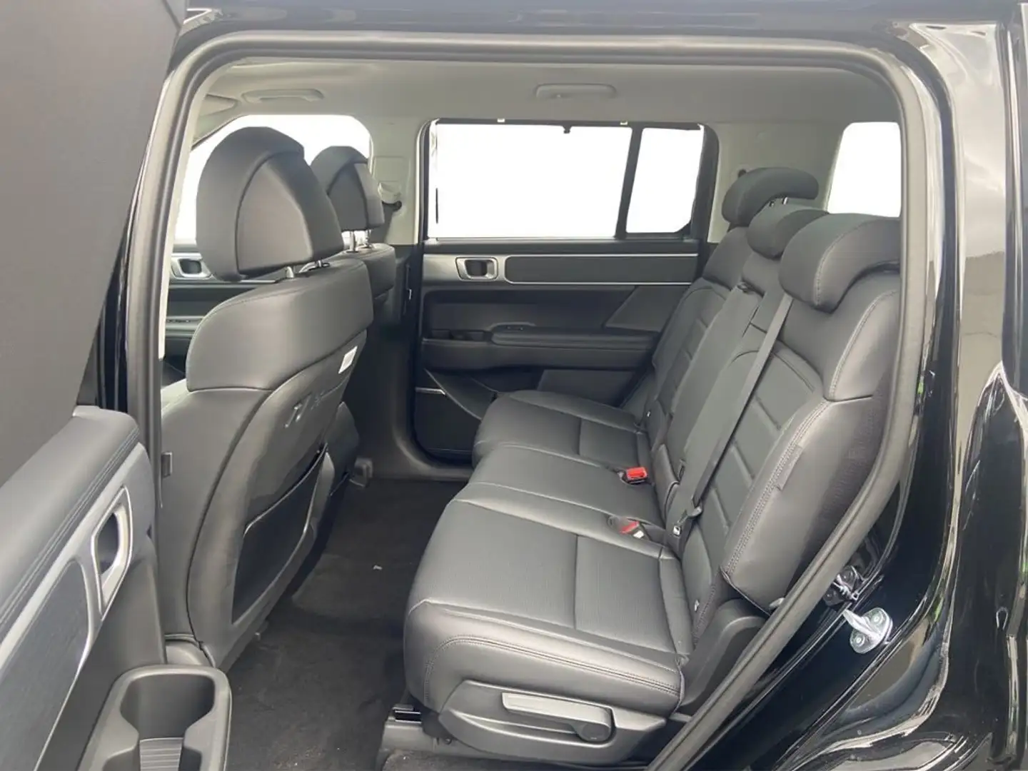 Hyundai SANTA FE 1.6 T-GDi HEV 4WD AT 7 posti XCLASS Nero - 2