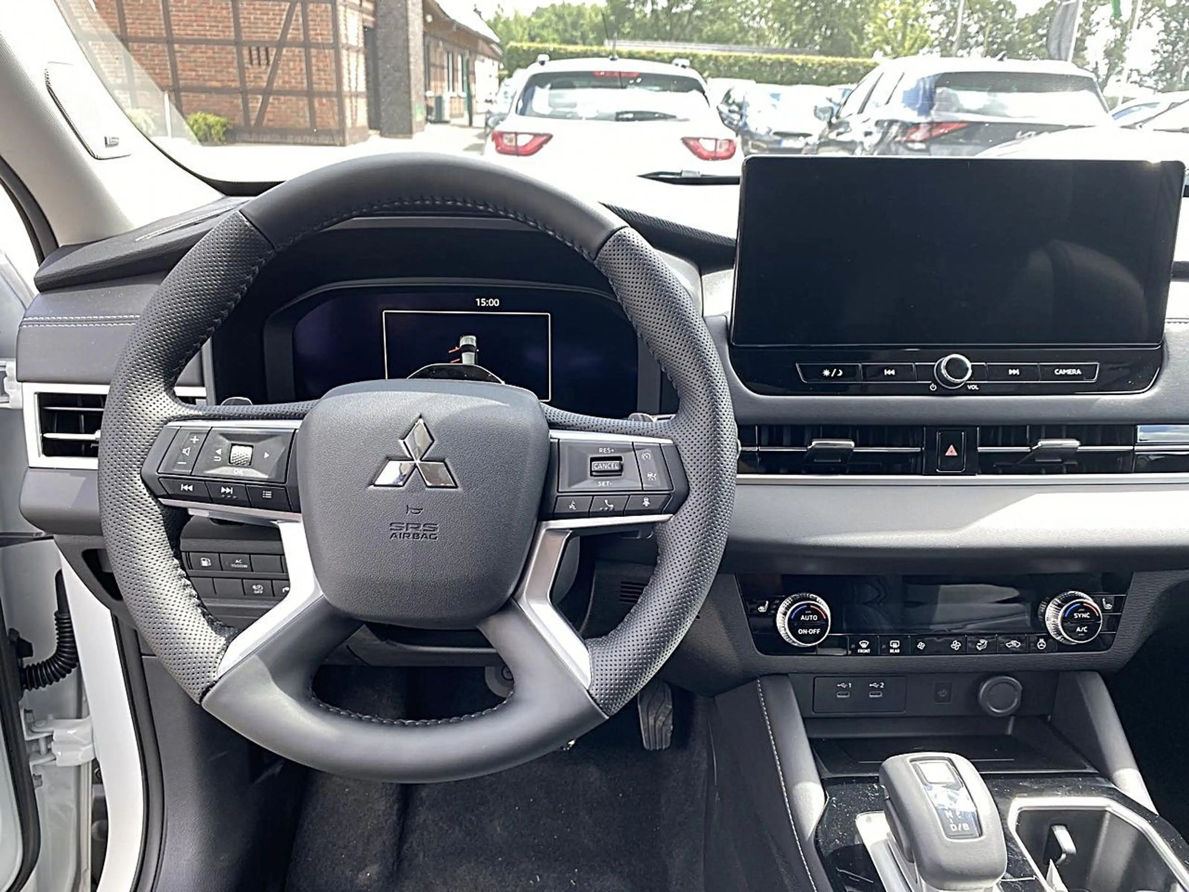 Mitsubishi Outlander Diamant PLUS 2,4l PHEV Carplay LED — photo 12