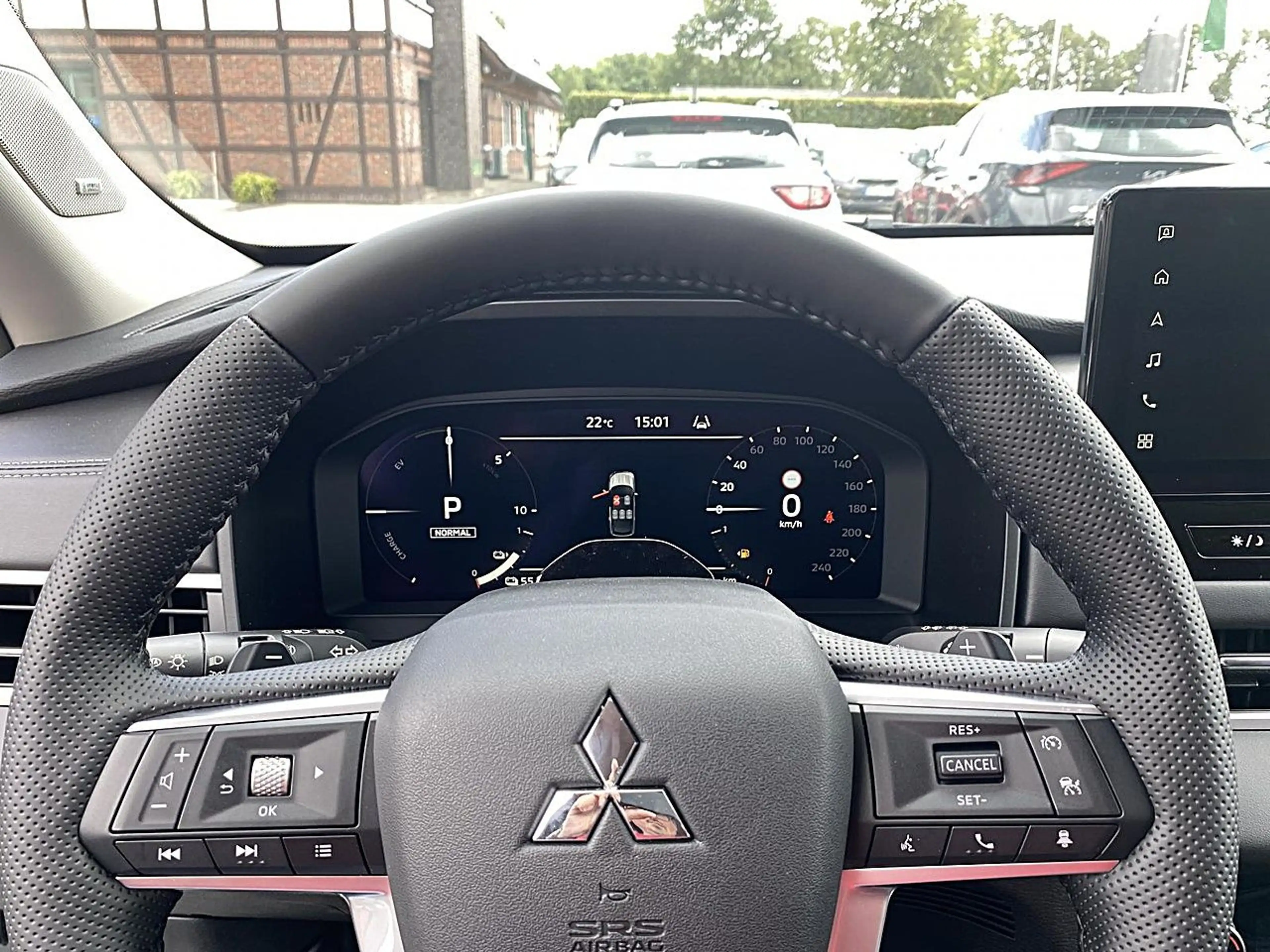 Mitsubishi Outlander Diamant PLUS 2,4l PHEV Carplay LED — photo 14