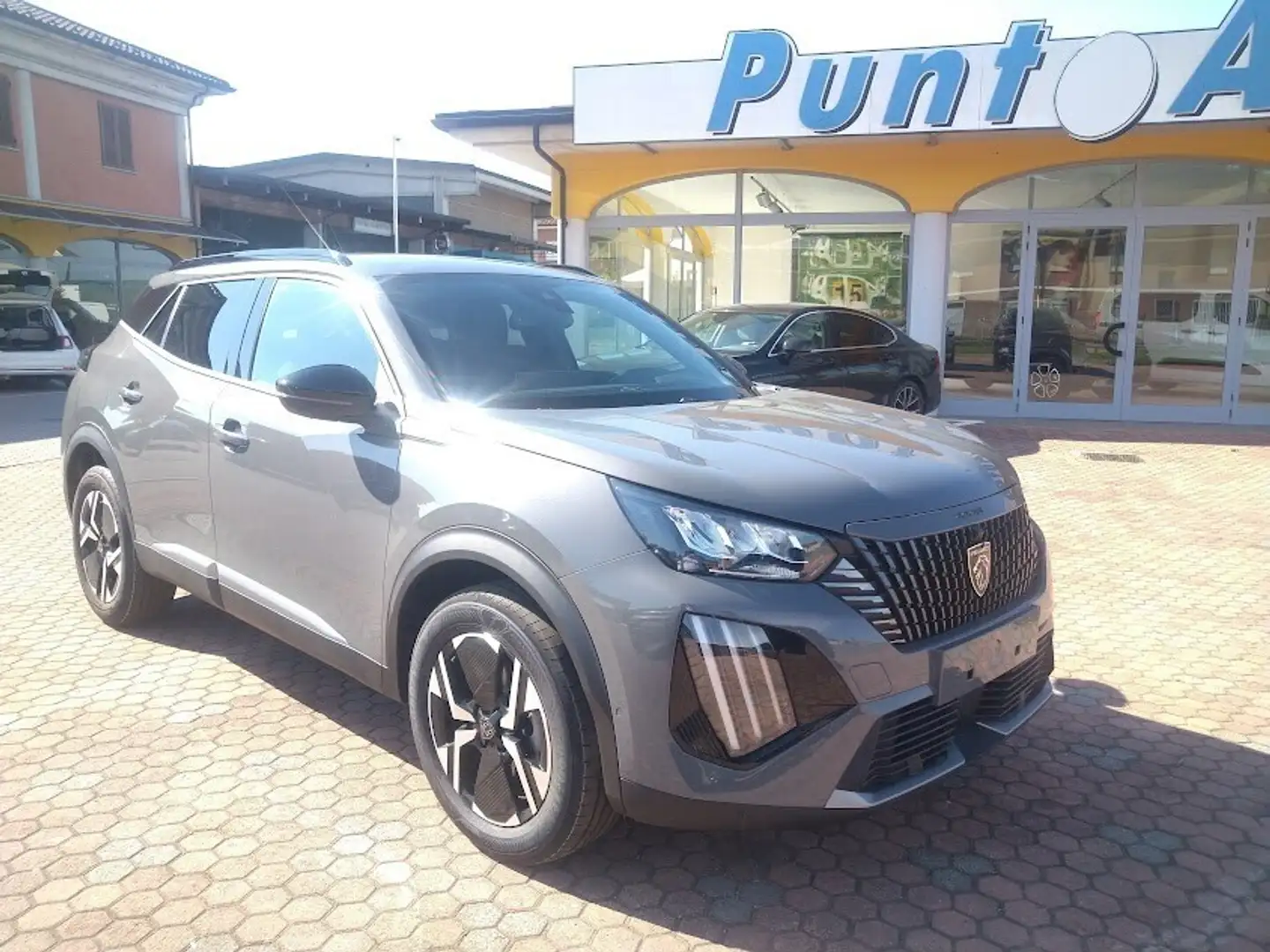 Peugeot 2008 PureTech 130 S&S EAT8 Allure *senza vincolo di fin Gris - 2