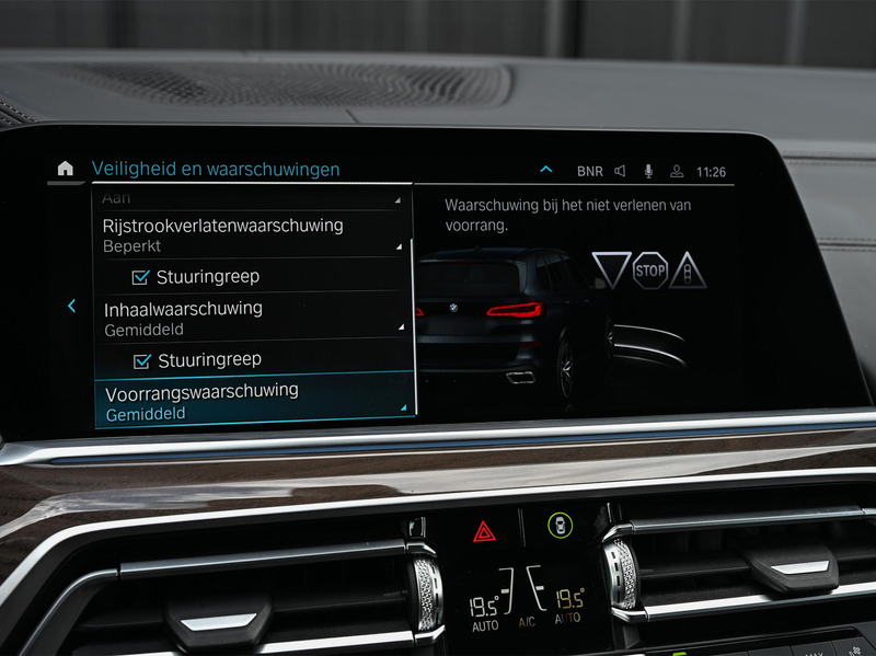 BMW X5 xDrive45e High Executive | M-Sport | Panoramadak | — photo 15