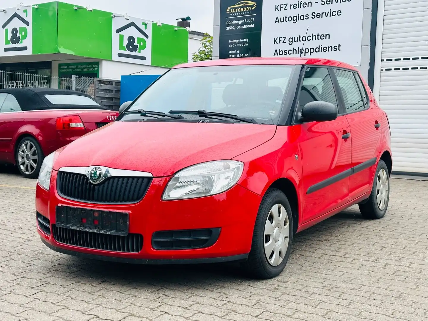 Skoda Fabia Cool Edition,1Hand,klima, allwetterreifen Rosso - 1