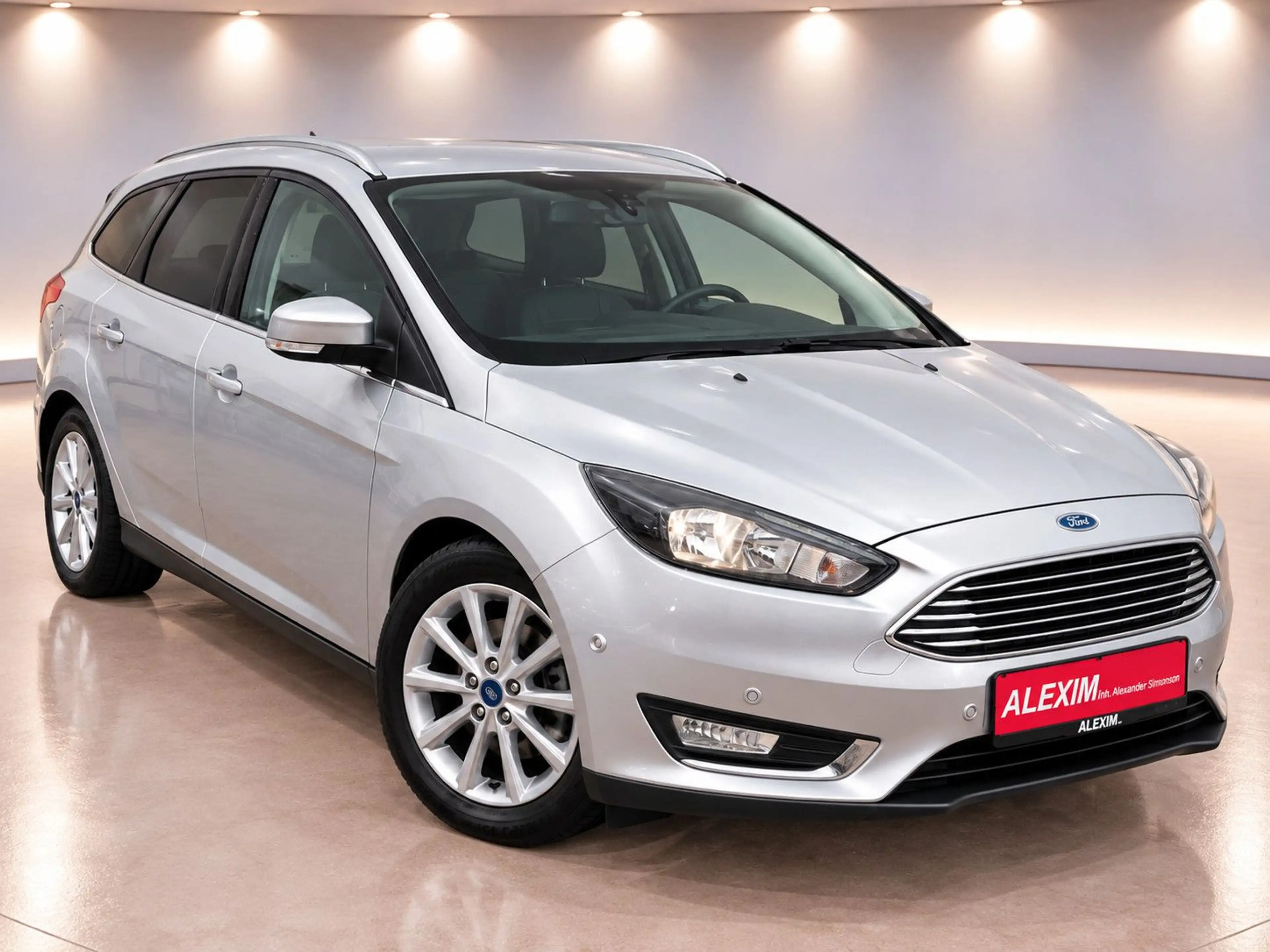 Ford Focus Turnier/AHK/Carplay/Teilleder/Sitzheizung — photo 2