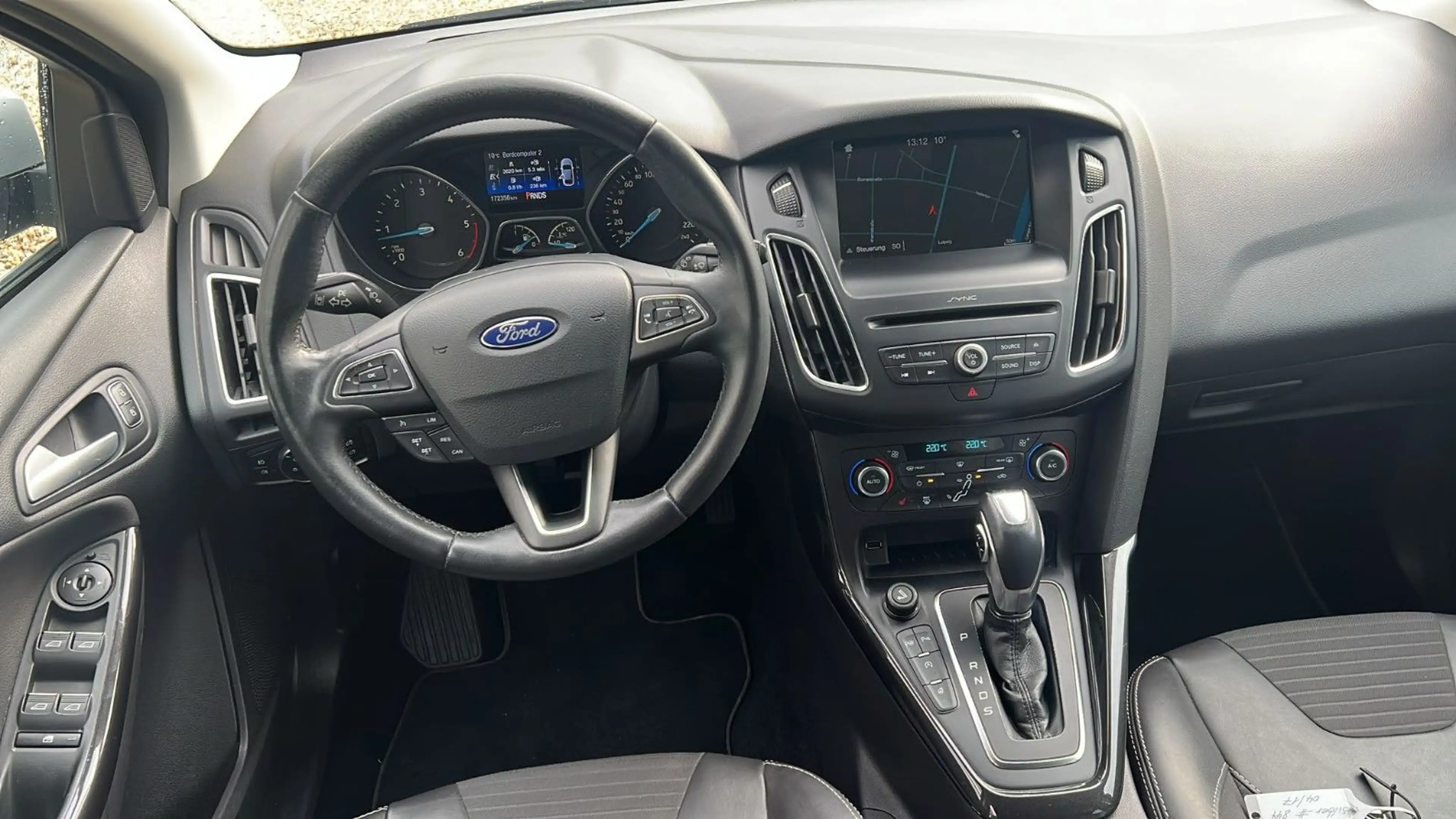 Ford Focus Turnier/AHK/Carplay/Teilleder/Sitzheizung — photo 14