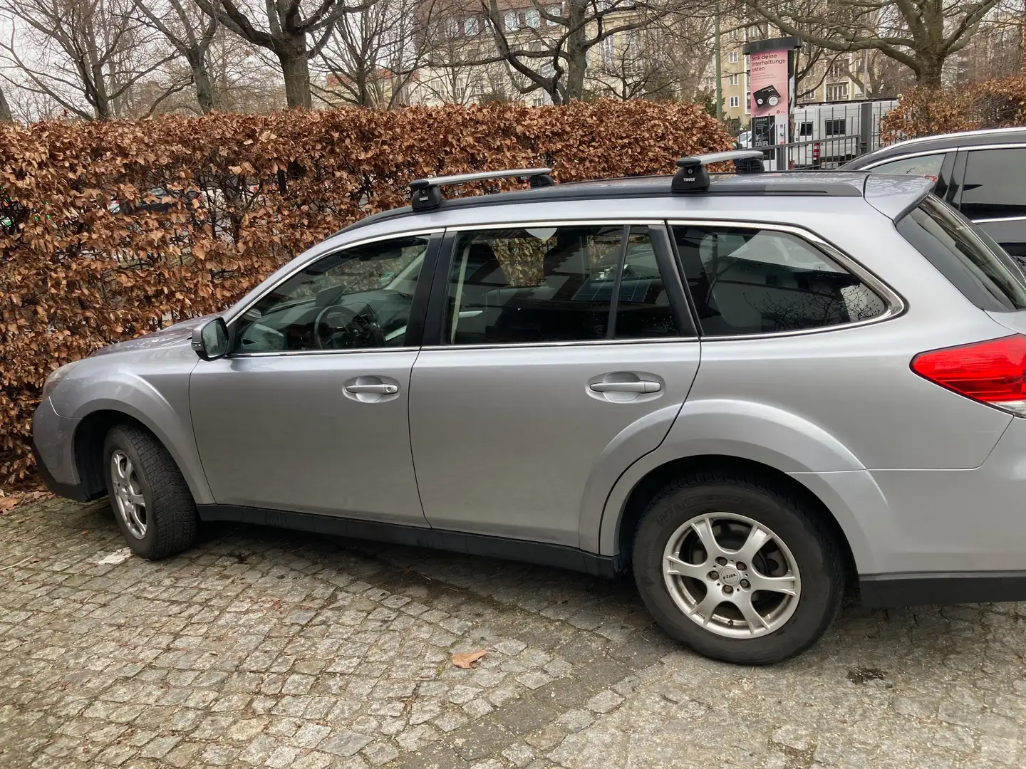 Subaru OUTBACK Outback 2.0D Active Argent - 1