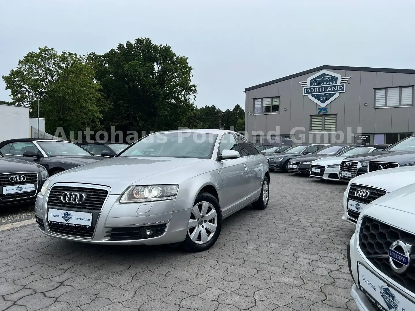 Audi A6 Lim. 2.4/S-Heft/Xenon/Standhzg/AHK/Xenon Silber - 1