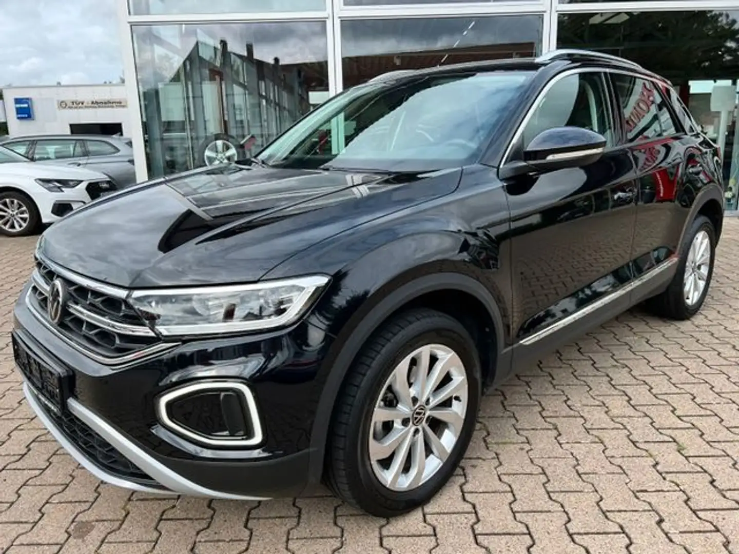 Volkswagen T-Roc 1.5 TSI DSG Style LED-PLUS ACC RFK APP EHK  Style - 1
