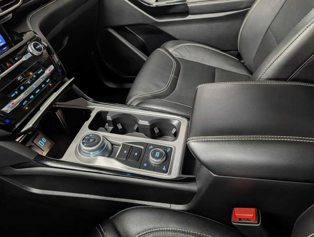 Ford Explorer fotografie Ford Explorer