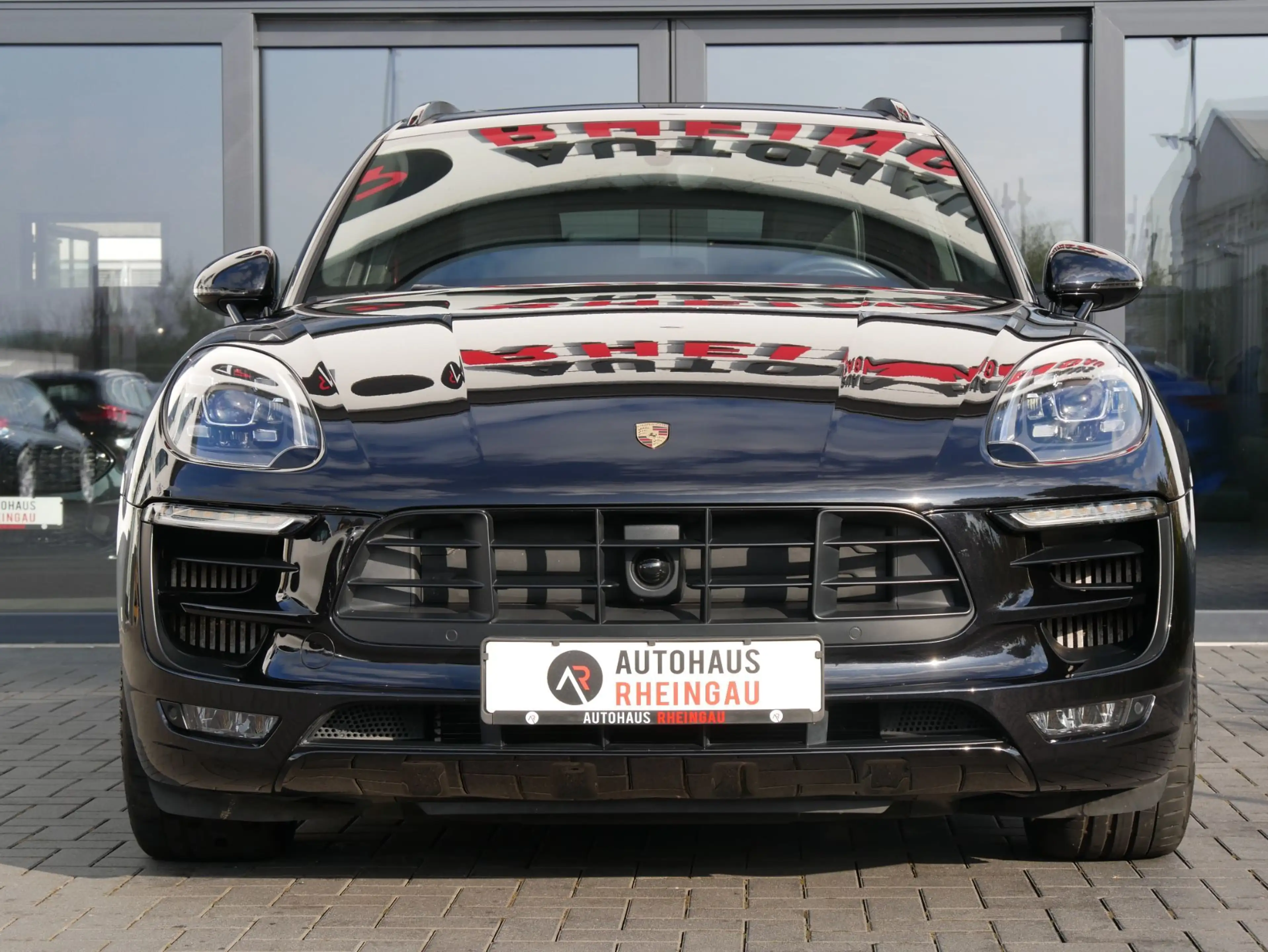 Porsche Macan GTS 3.0 PANO CHRONO BOSE STANDHEIZUNG 21" — photo 4