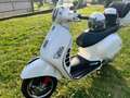 Vespa GTS 300 I.E. Blanc - thumbnail 8