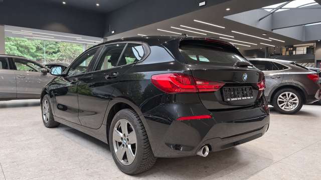 BMW 116 — photo 8