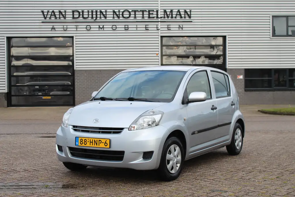 Daihatsu Sirion