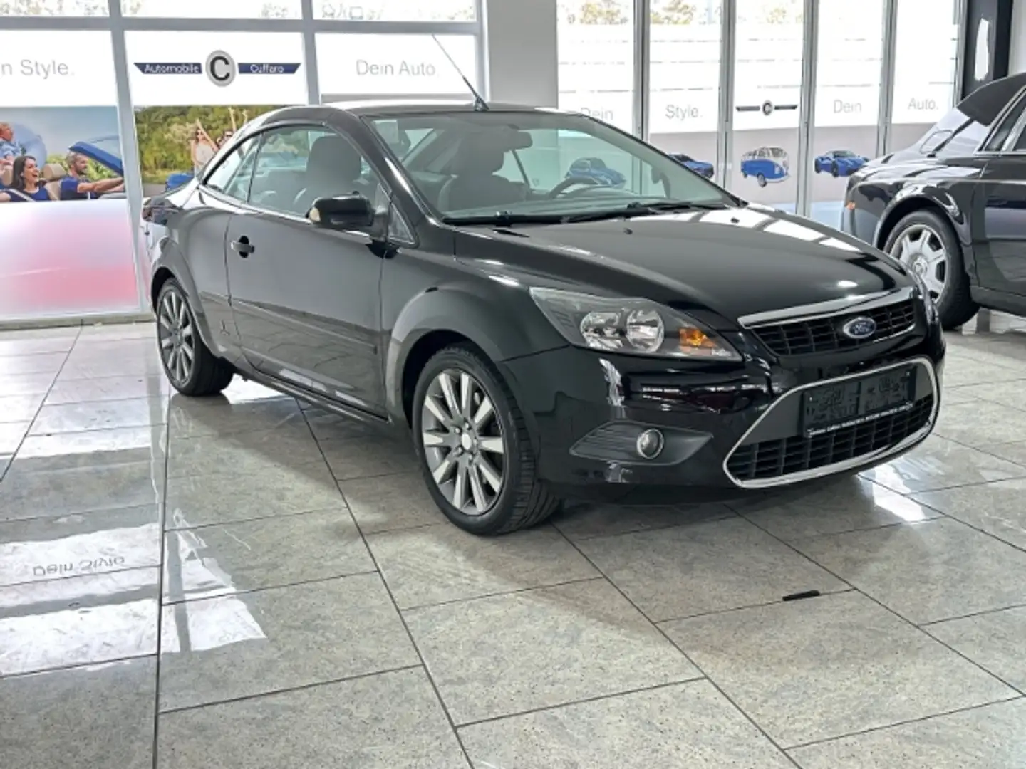 Ford Focus Cabrio Blue Magic 2.0 Klima TÜV 11/26 SHZ PDC Koll Schwarz - 2