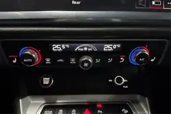 Audi Q3 снимка Audi Q3