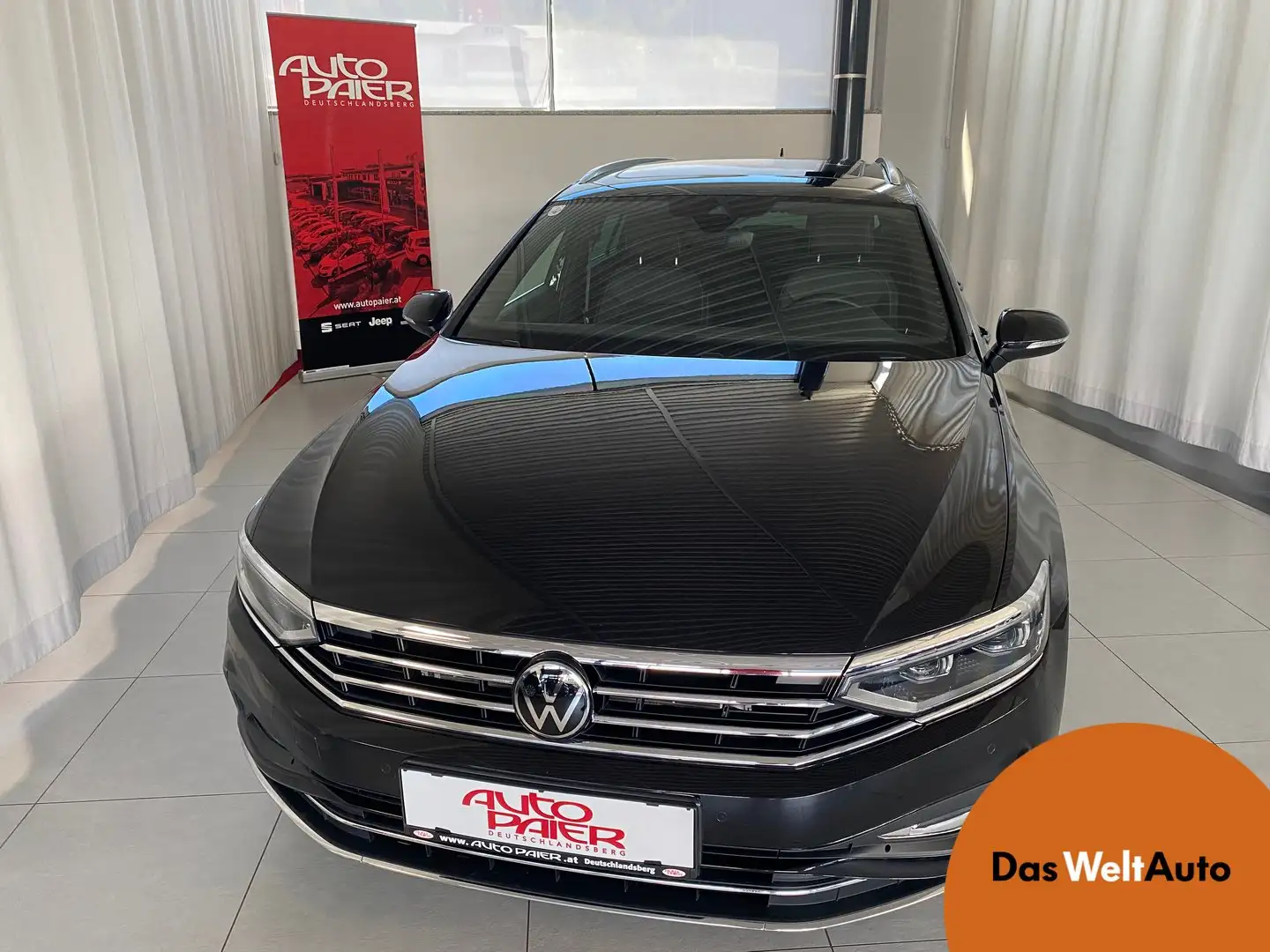 Volkswagen Passat Variant Elegance Schwarz - 1