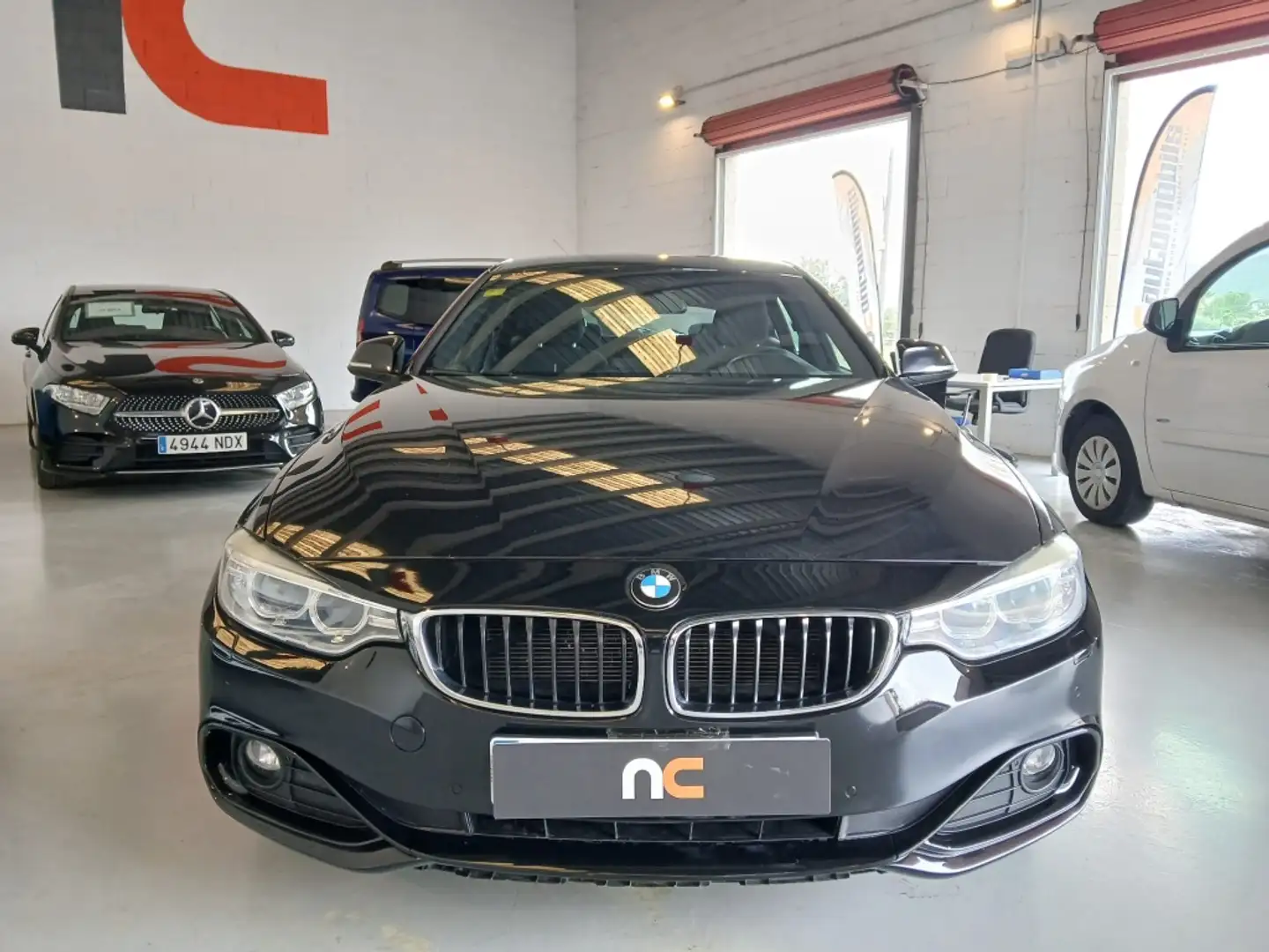 BMW 418 418d Gran Coupé Schwarz - 2