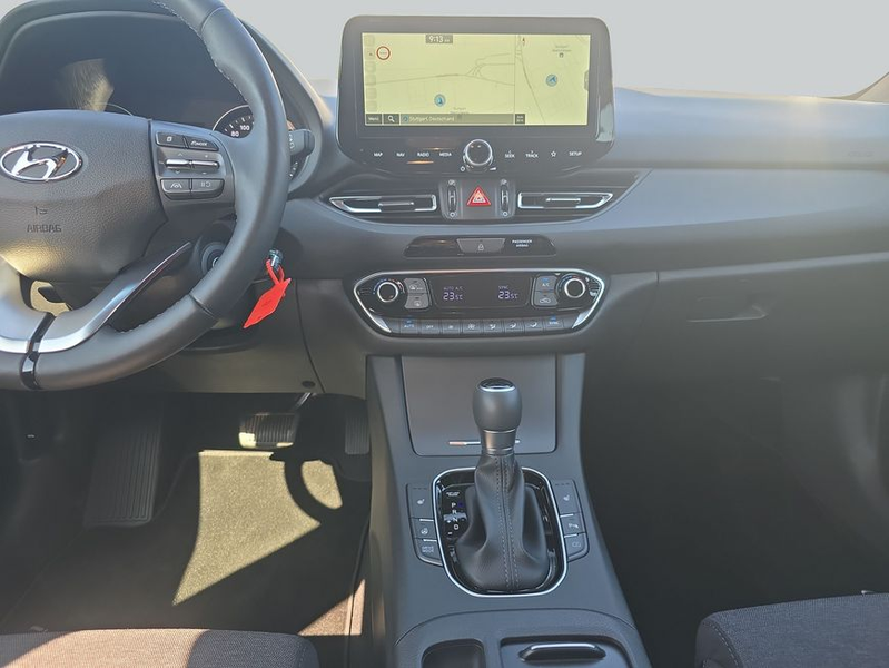 Hyundai i30 Kombi 1.0 T-GDI DCT Connect & Go**LED/Navi** — photo 14