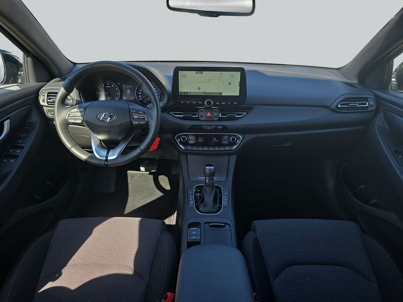 Hyundai i30 Kombi 1.0 T-GDI DCT Connect & Go**LED/Navi** — photo 13