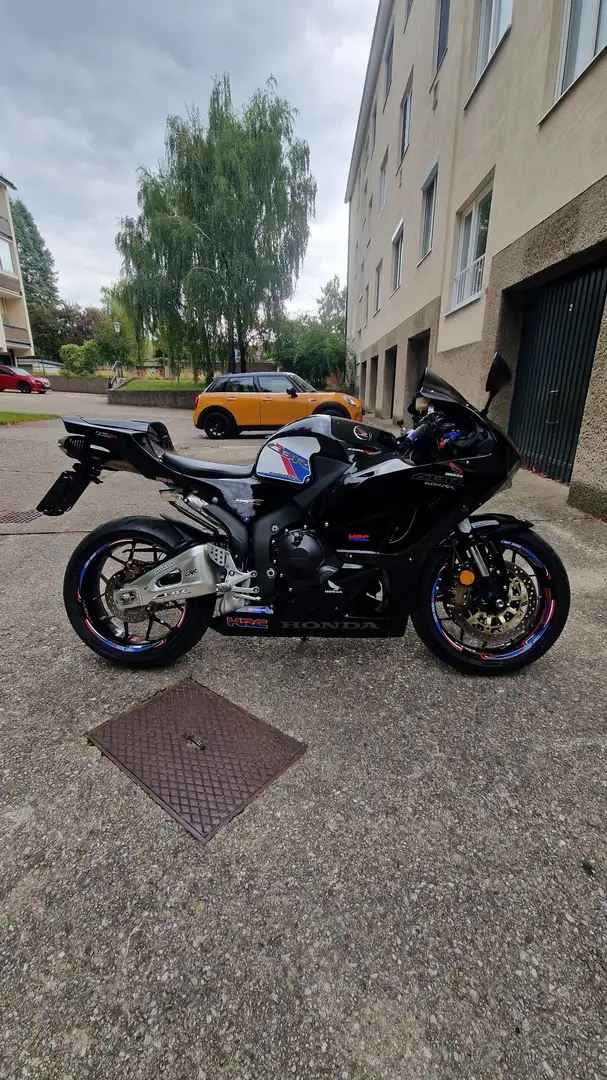 Honda CBR 600 Negro - 1