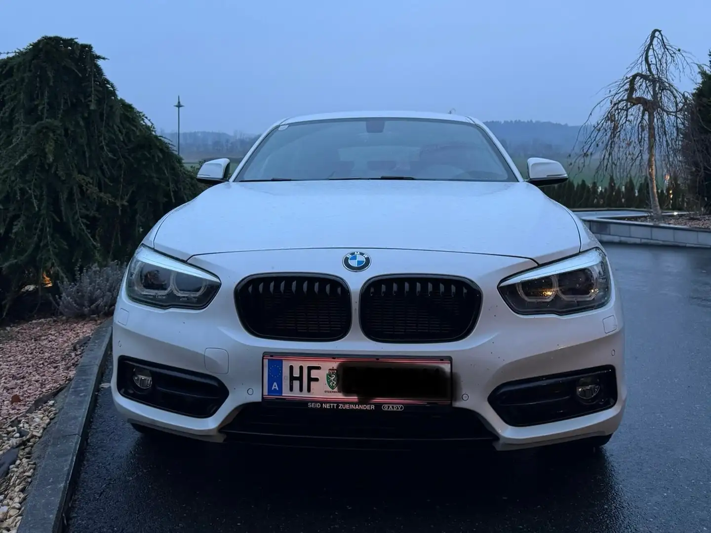 BMW 118 118i Sport Line Weiß - 1