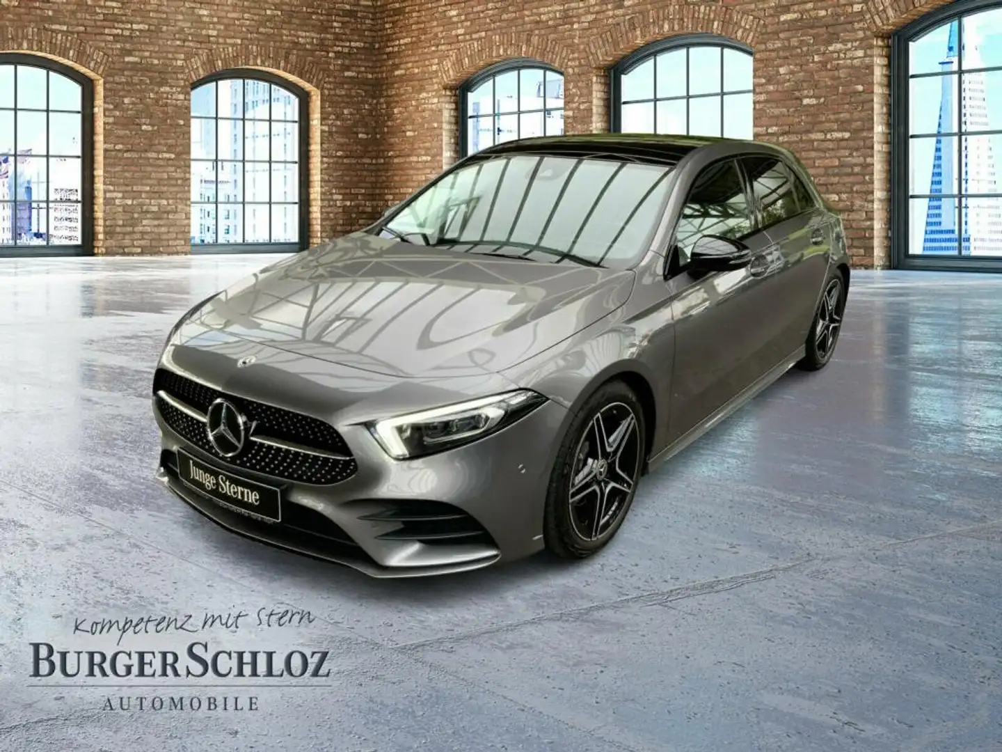 Mercedes-Benz A 180 AMG AHK AUT DynLicht Fernlichtass. Kam. LM Grau - 1