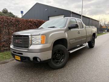 G.M.C. SIERA HD / AUTOMAAT / 4WD / 4x4 / CRUISE /