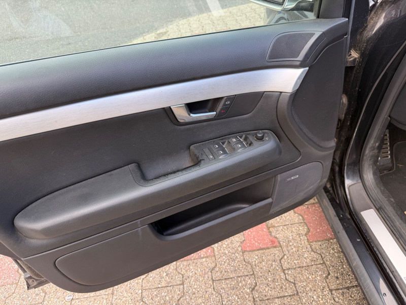 Audi S4 4.2 quattro Avant 8-fach TÜV 06/2027 — photo 10