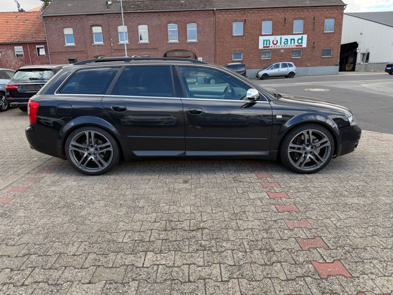 Audi S4 4.2 quattro Avant 8-fach TÜV 06/2027 — photo 3