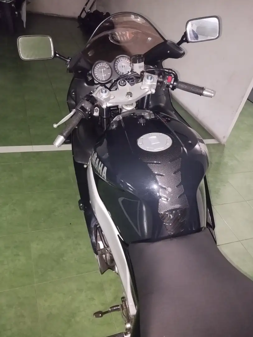 Yamaha YZF 600 Thundercat Negro - 2