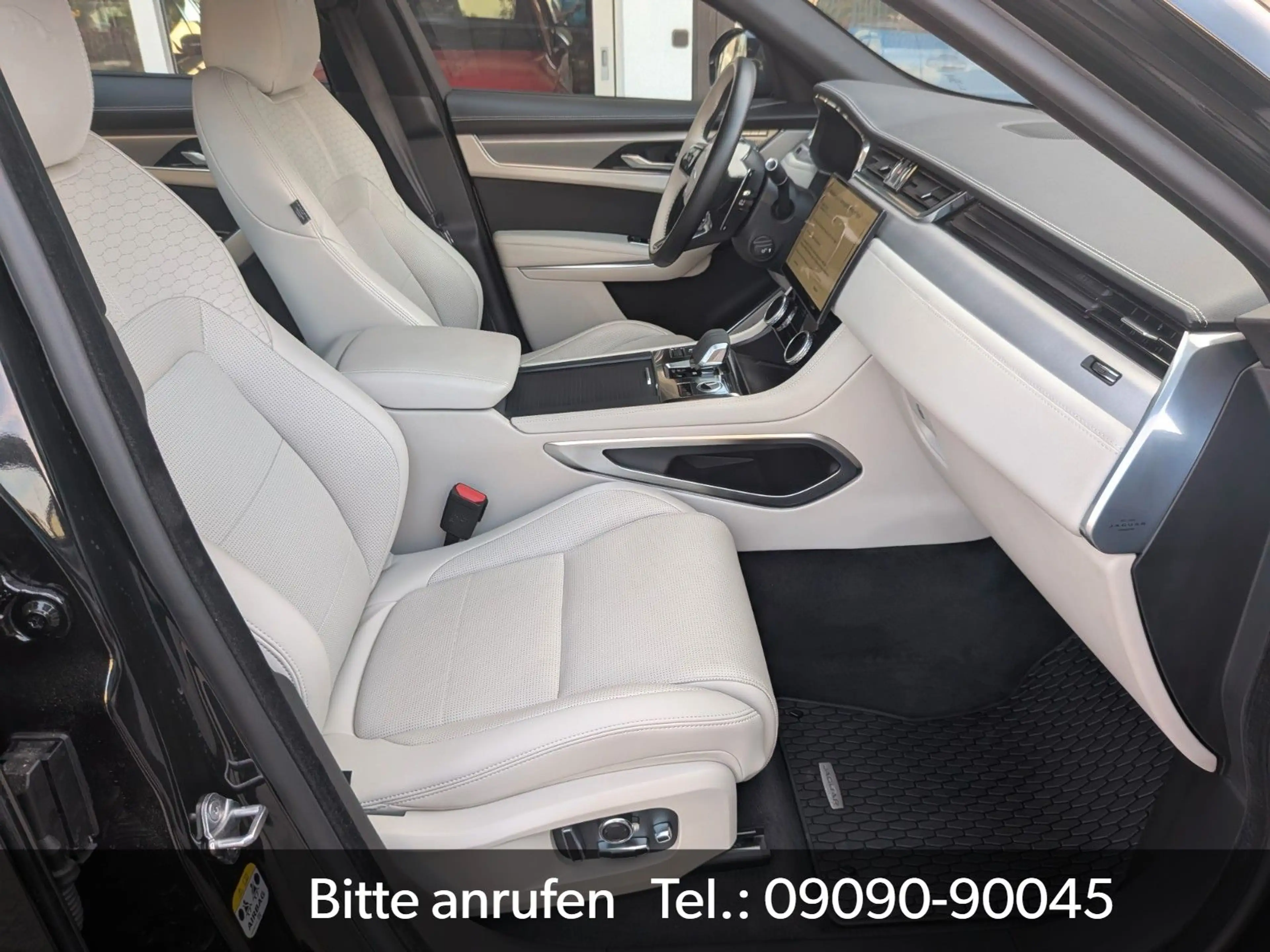 Jaguar F-Pace D300 R-DYNAMIC SE MY2024*Massage*Sitzlüft