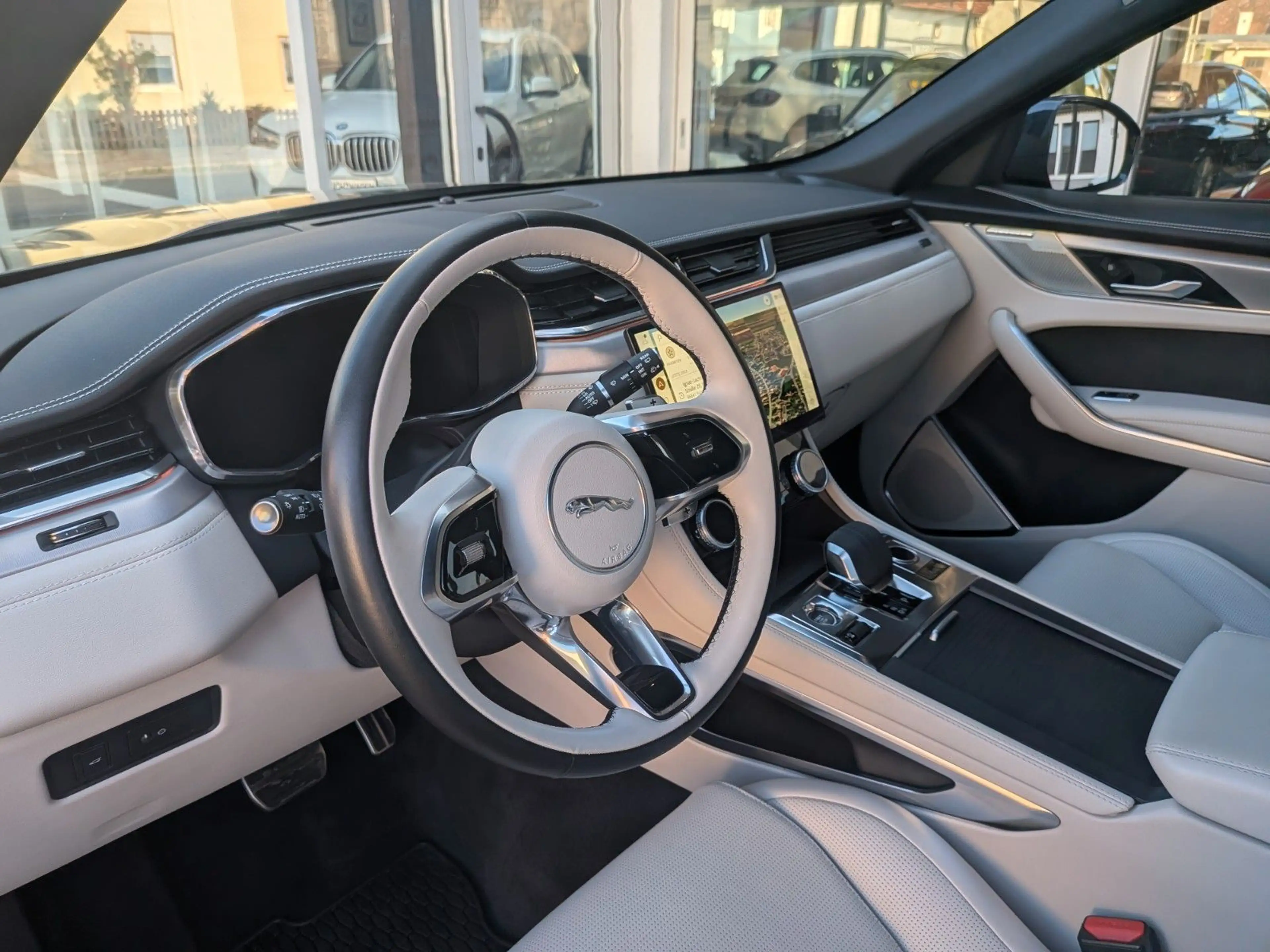 Jaguar F-Pace D300 R-DYNAMIC SE MY2024*Massage*Sitzlüft — photo 9