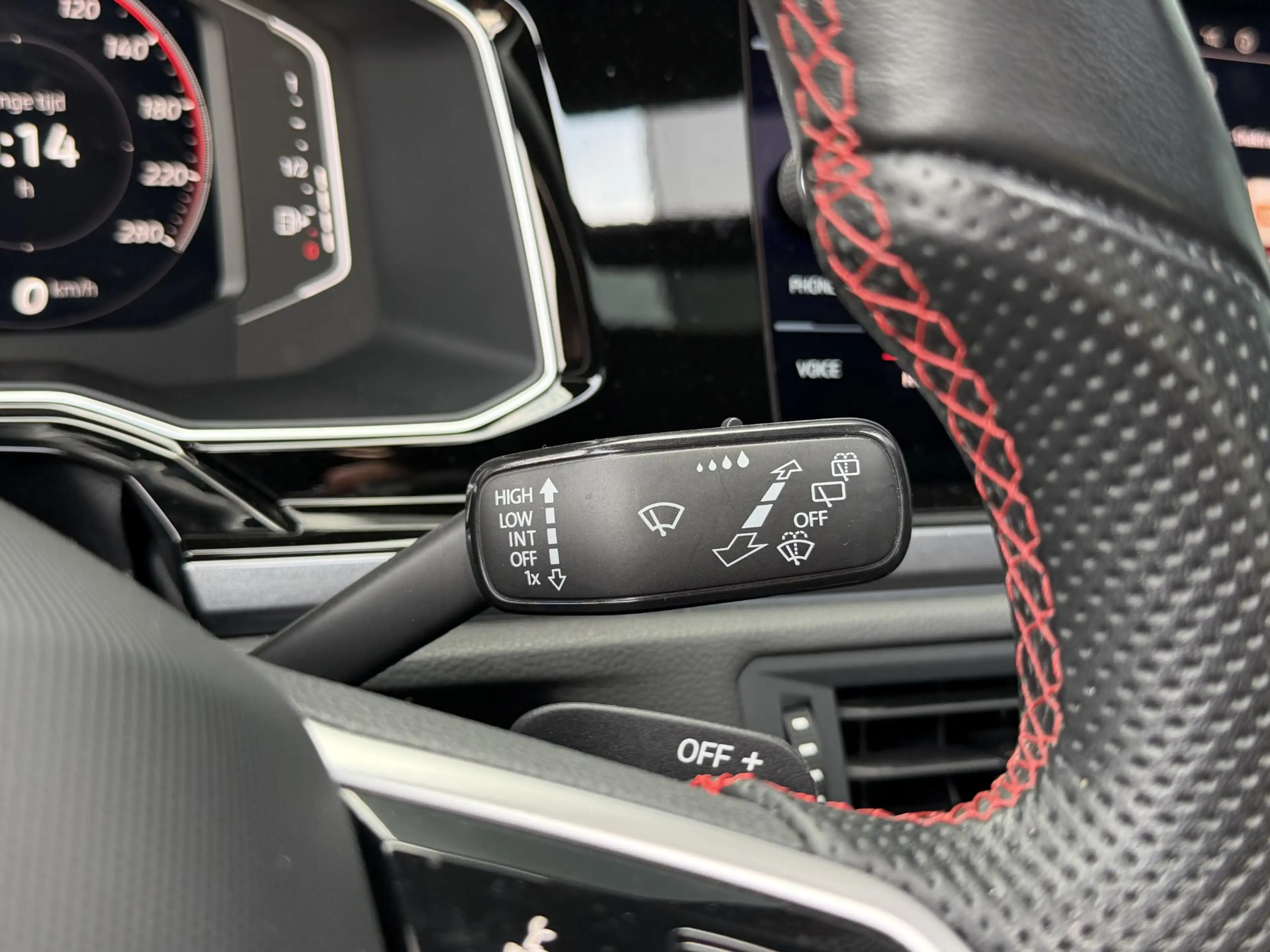Volkswagen Polo GTI 2.0 TSI 18"/Panoramadak/Dodehoek/Stoelverwarming/D — photo 29
