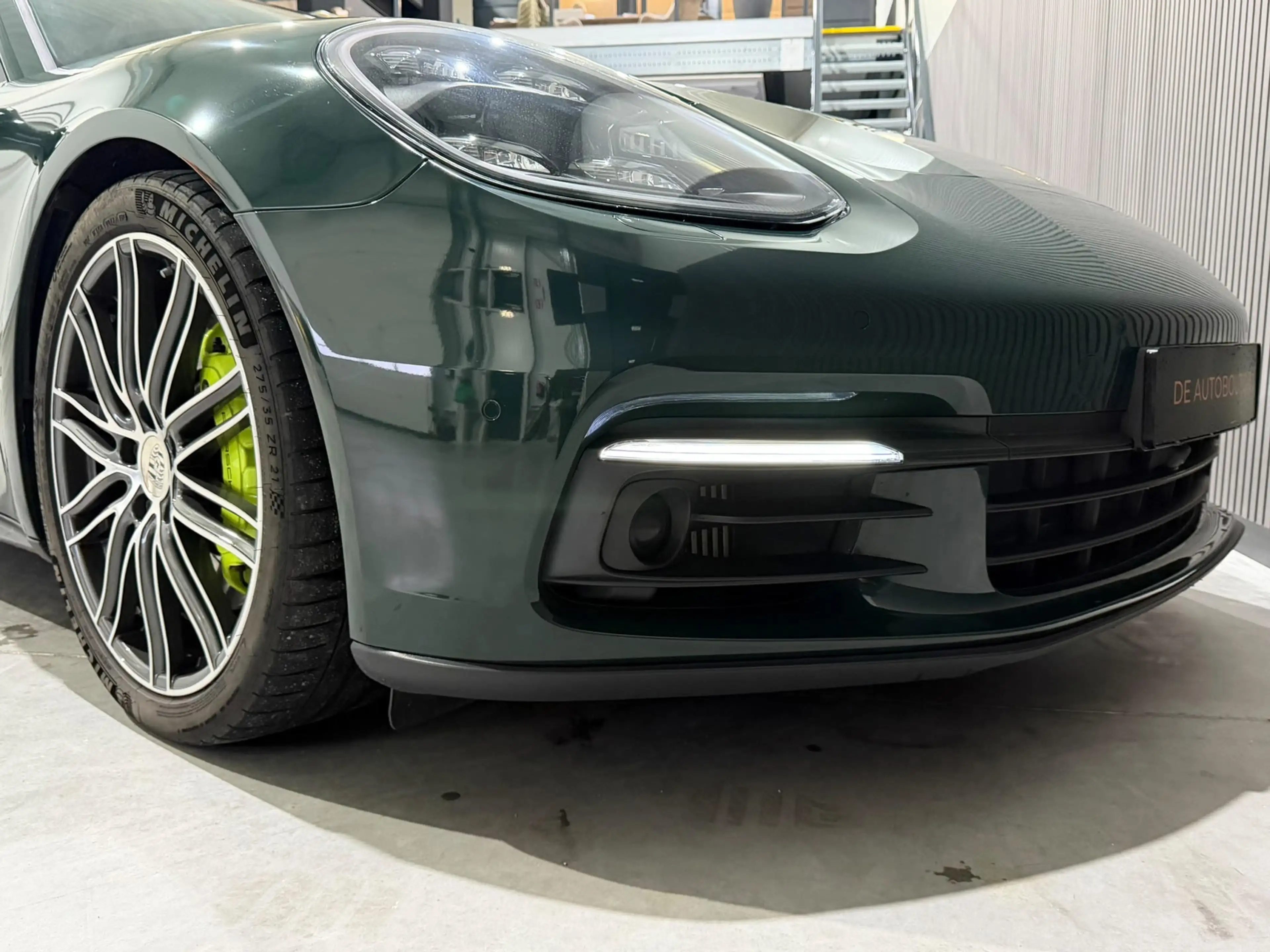 Porsche Panamera Sport Turismo 2.9 4 E-Hybrid / Goodwood Green / In — photo 6