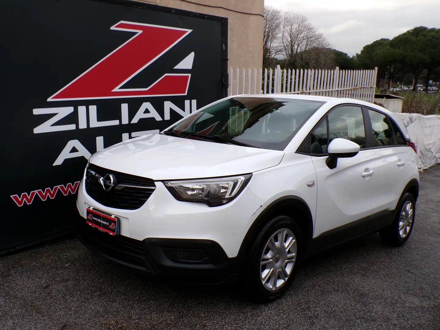 Opel Crossland X 1.2 81cv ..BLUETOOTH..CRUISE..CLIMA AUTONATICO.. Weiß - 1