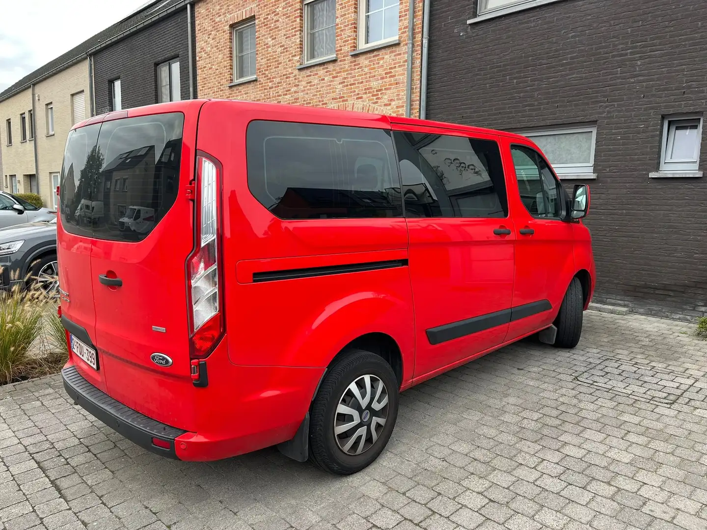 Ford Transit Custom Transit Custom 320 L1H2 VA Trend Rood - 1