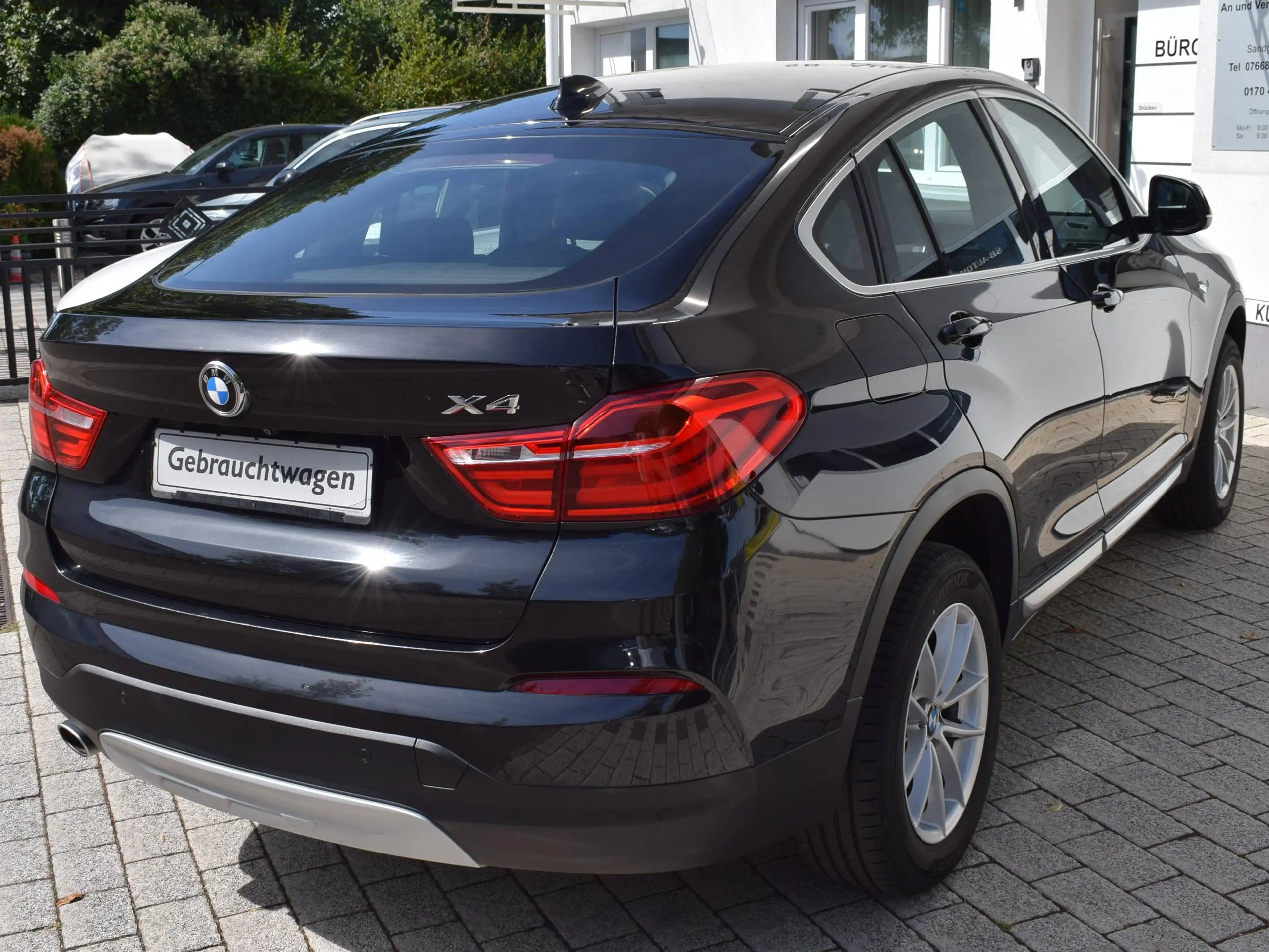 BMW X4 xDrive 20 d xLine Navi/Cam/ALU — photo 7