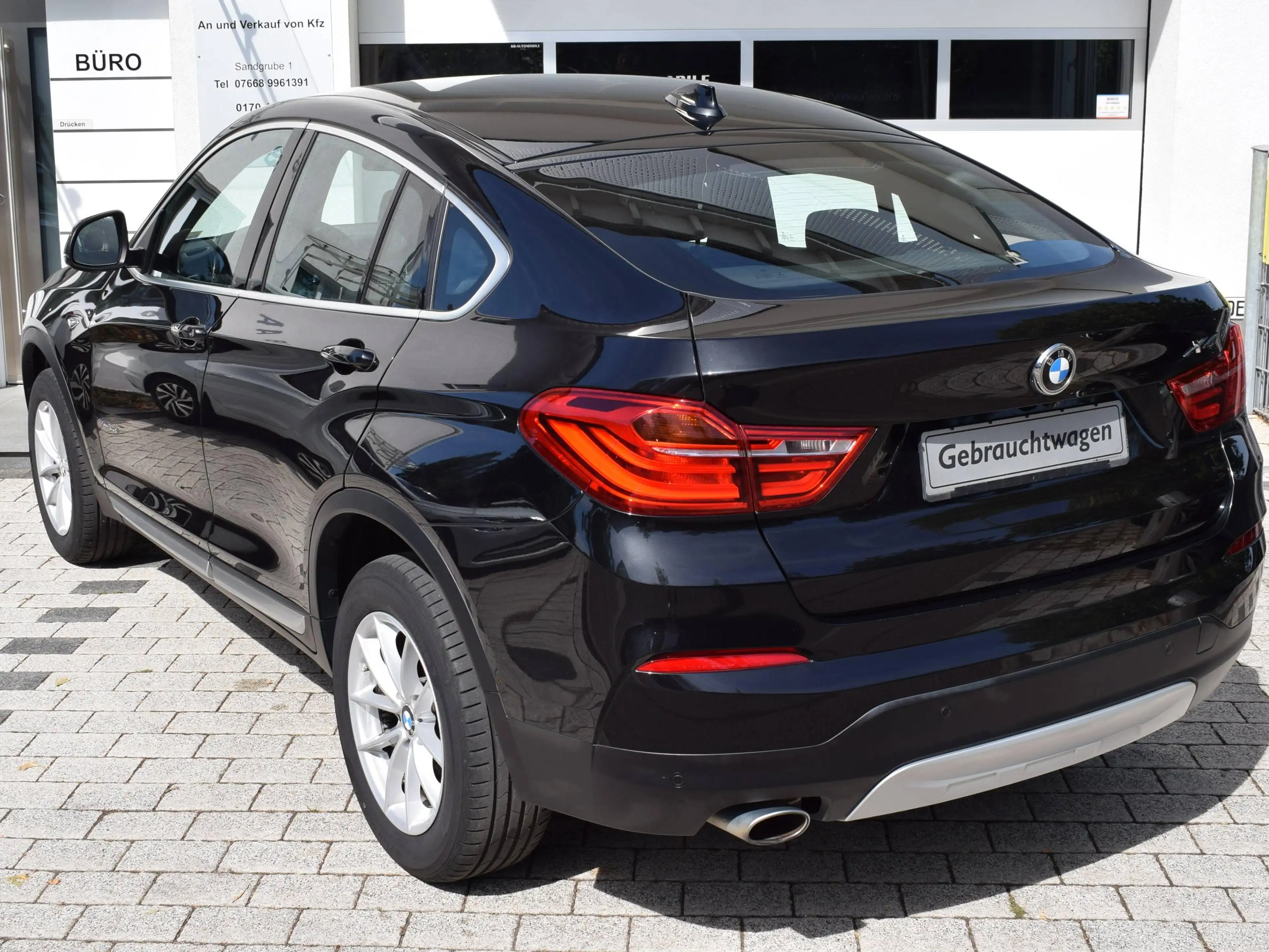 BMW X4 xDrive 20 d xLine Navi/Cam/ALU — photo 18