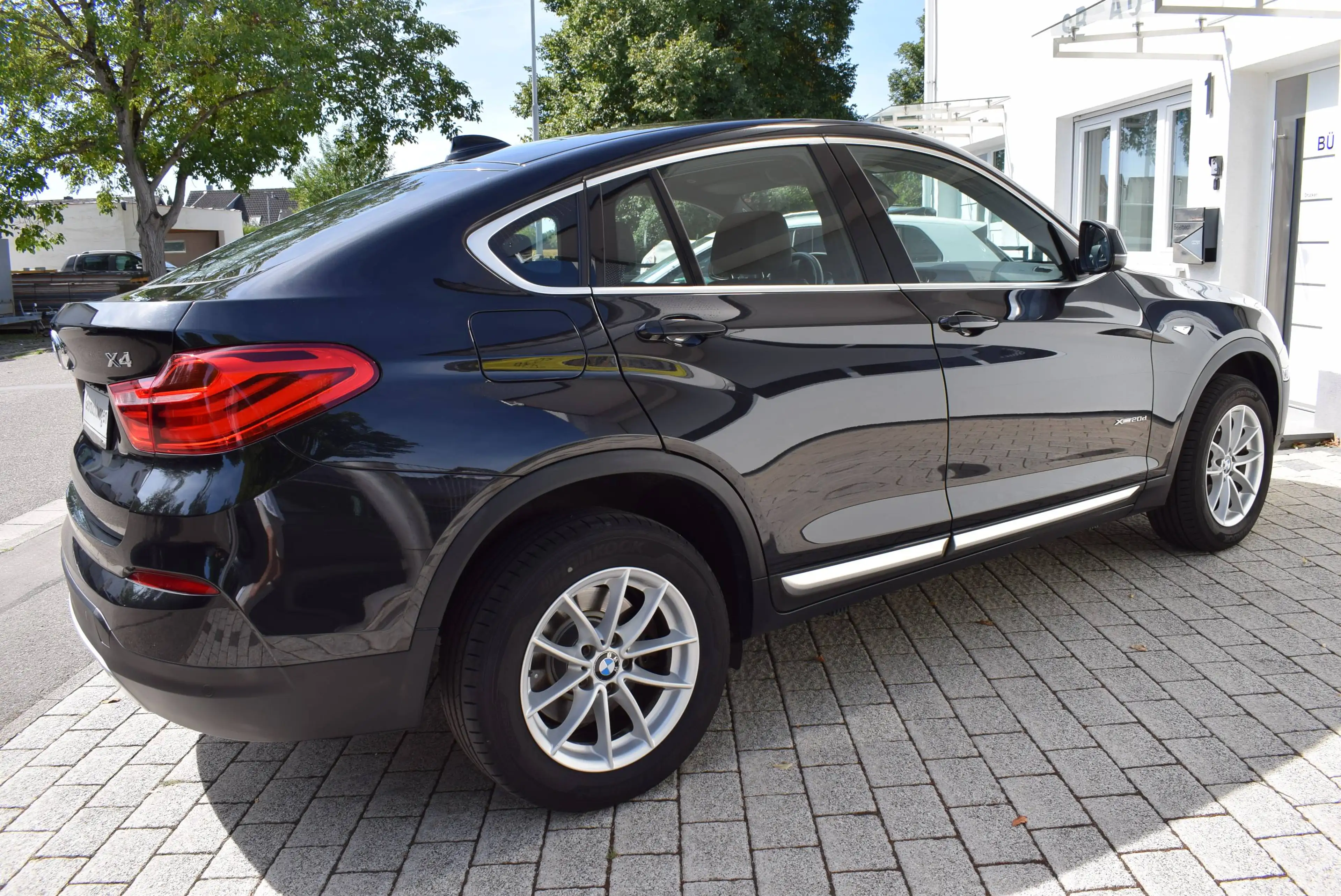 BMW X4 xDrive 20 d xLine Navi/Cam/ALU — photo 5