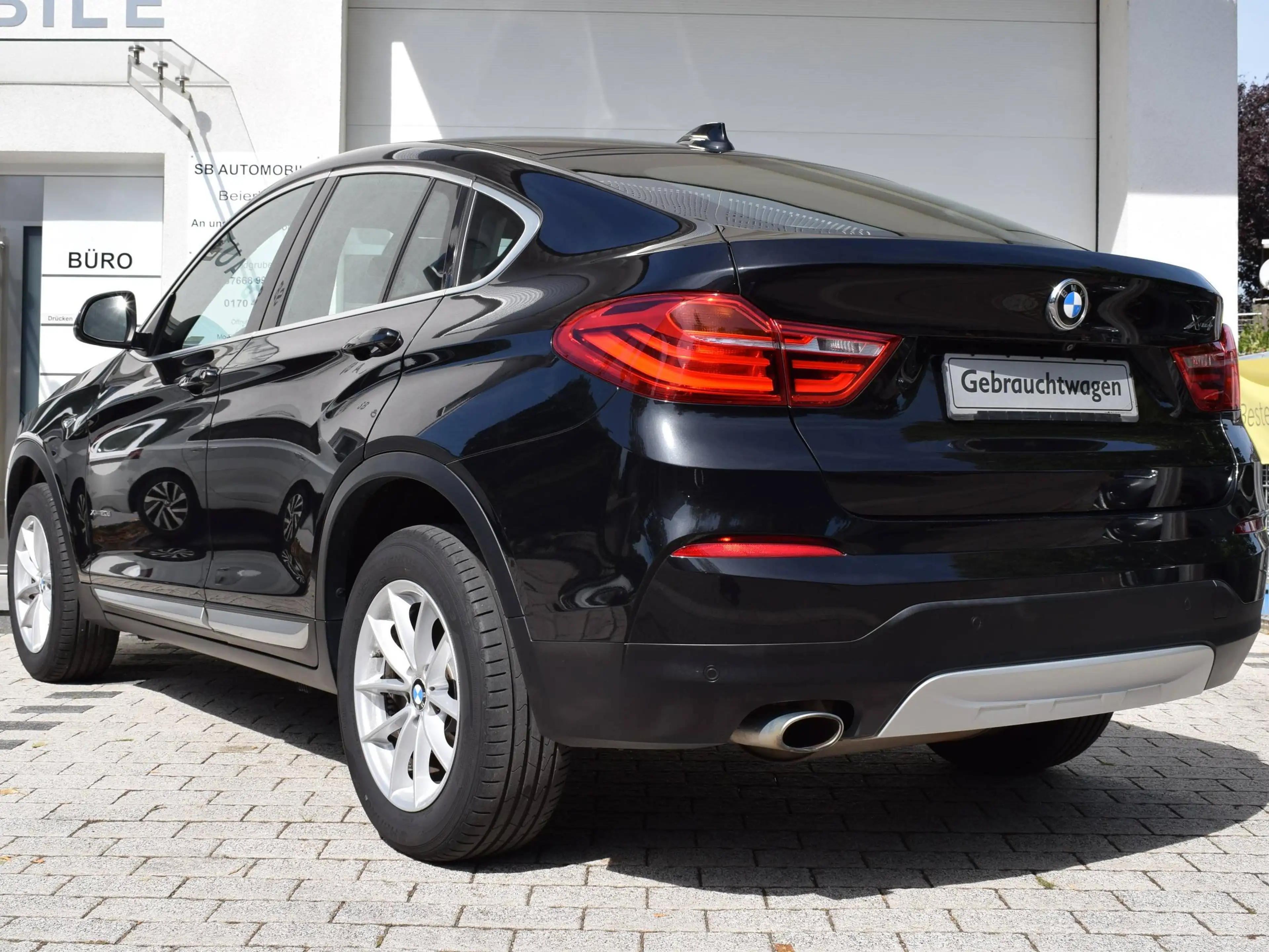 BMW X4 xDrive 20 d xLine Navi/Cam/ALU — photo 8