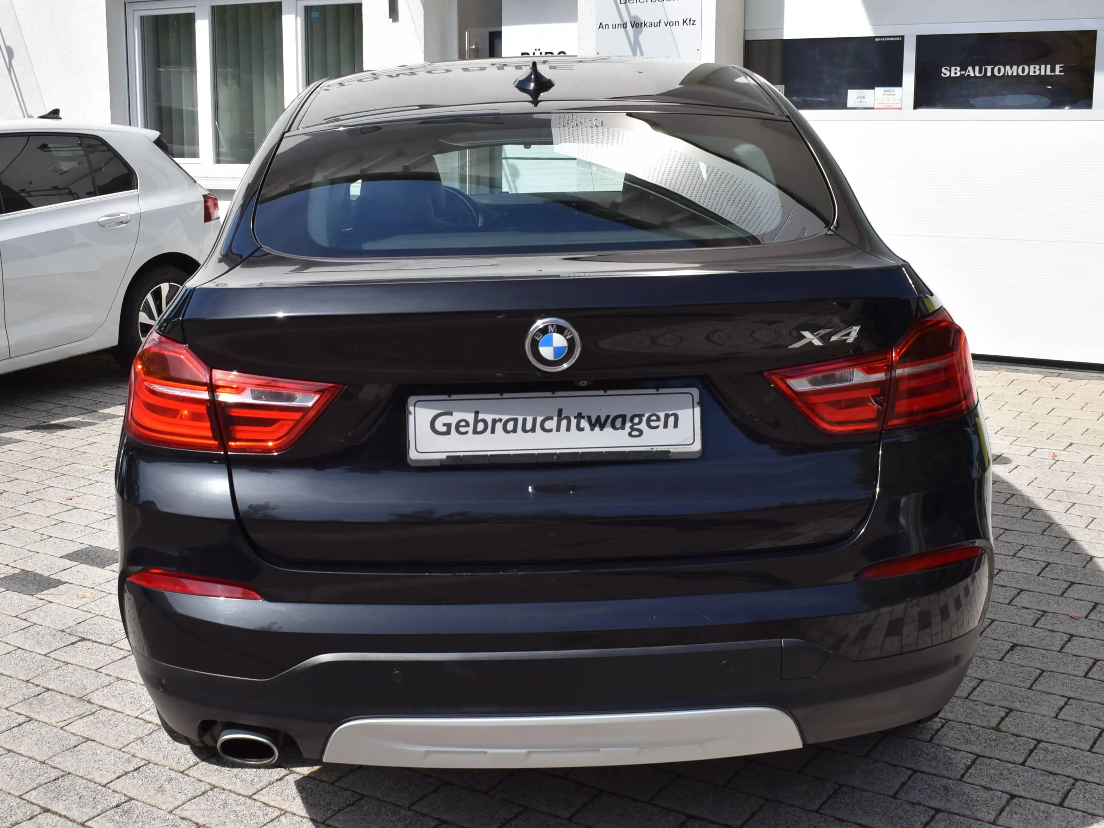 BMW X4 xDrive 20 d xLine Navi/Cam/ALU — photo 6