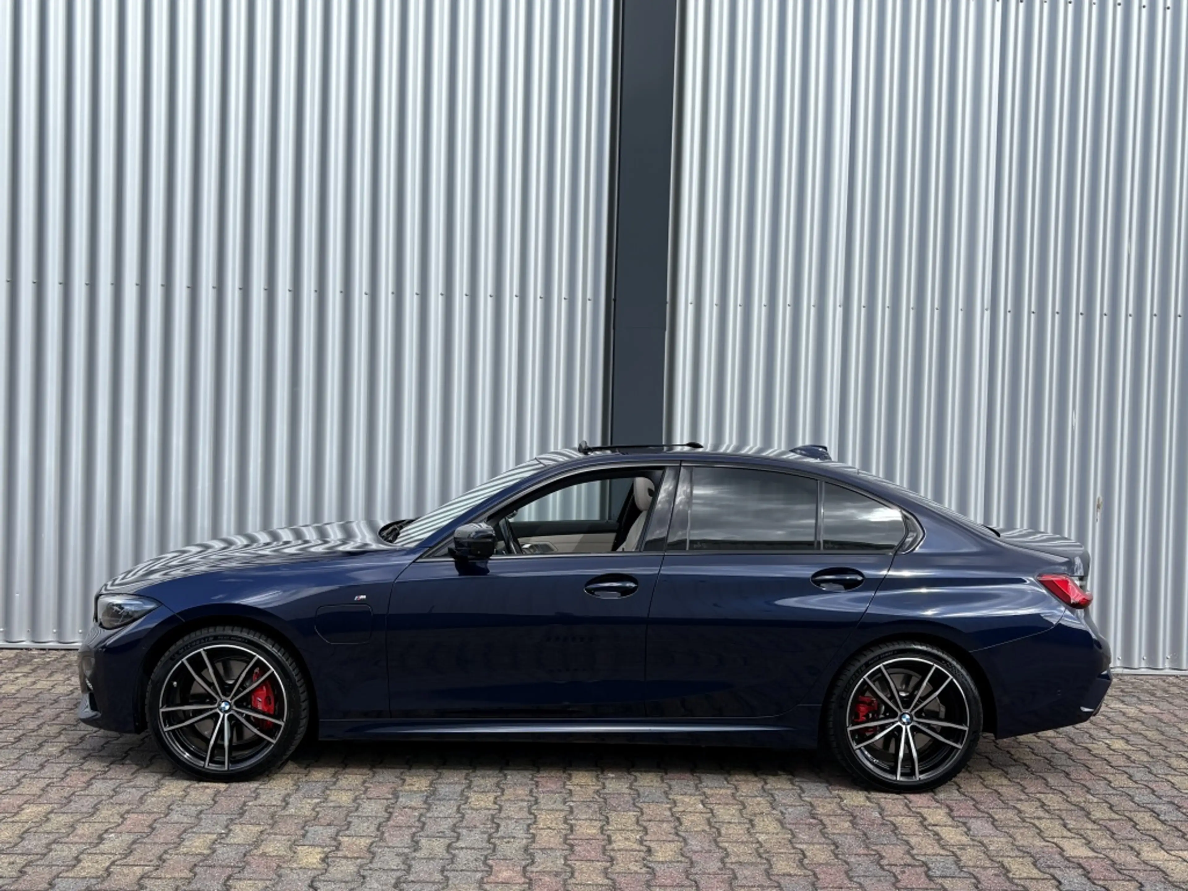 BMW 330 3-serie 330e High Executive | M Sport Plus Pakket — photo 7