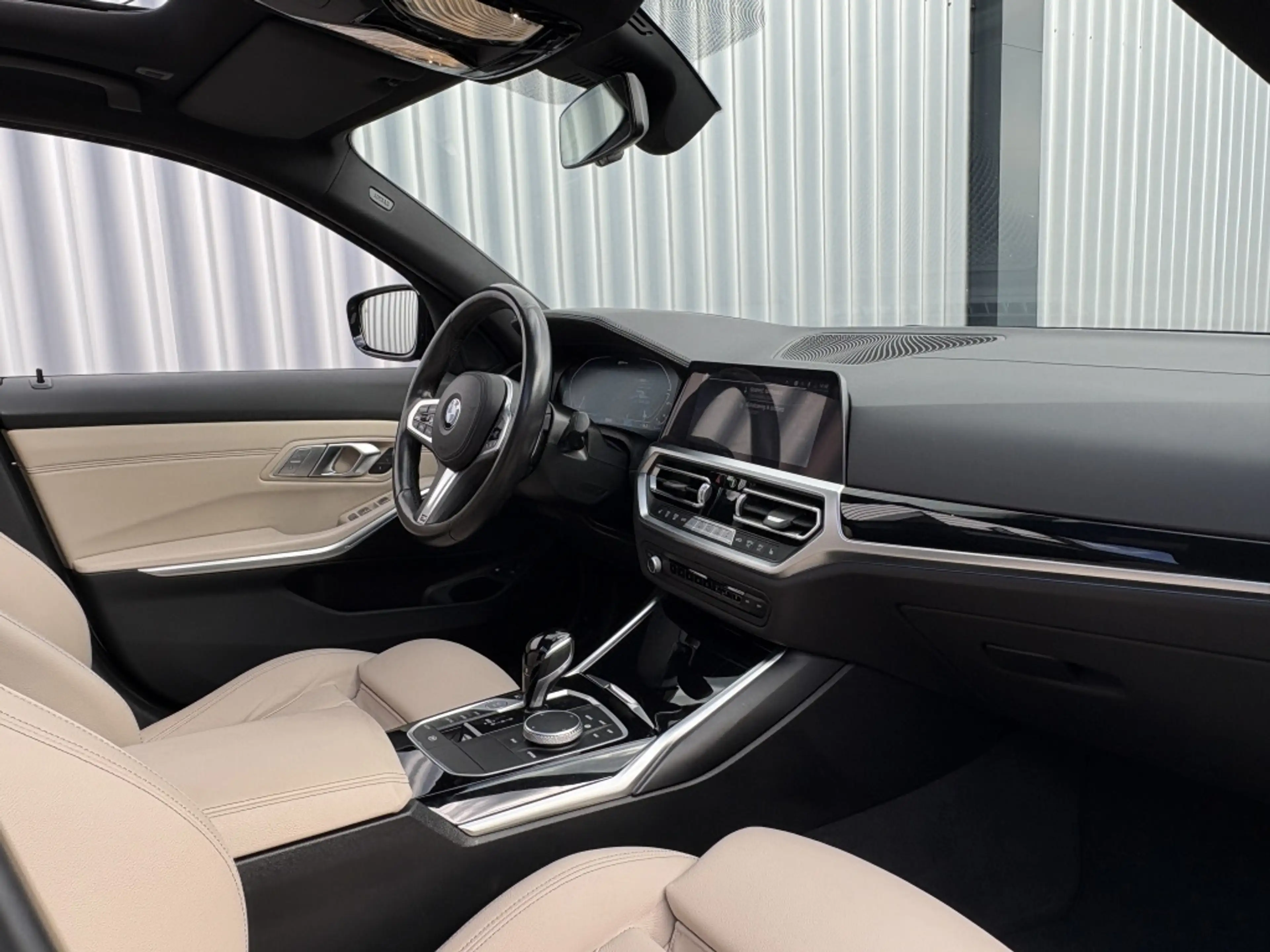 BMW 330 3-serie 330e High Executive | M Sport Plus Pakket — photo 15
