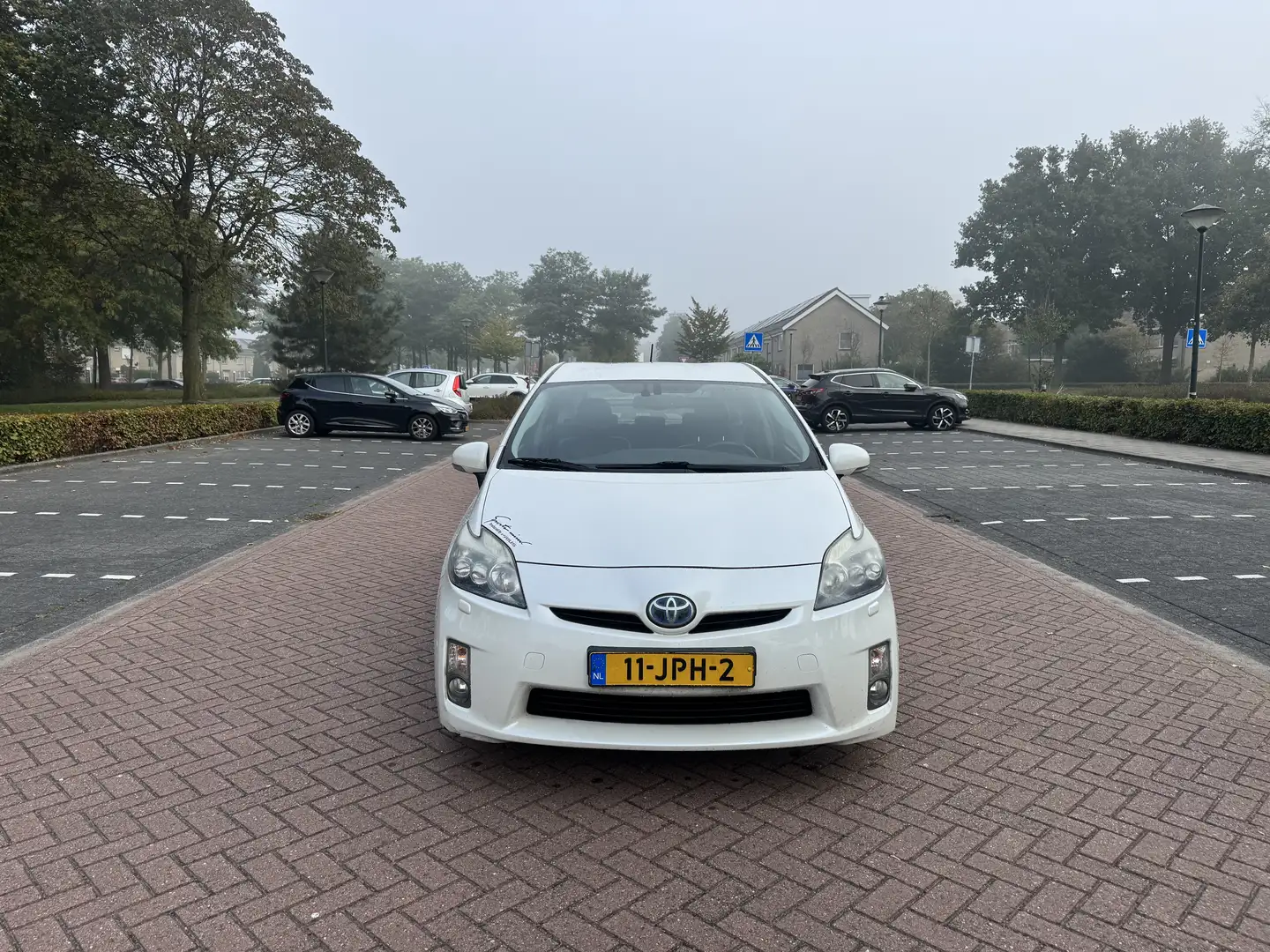Toyota Prius 1.8 Executive Wit - 2